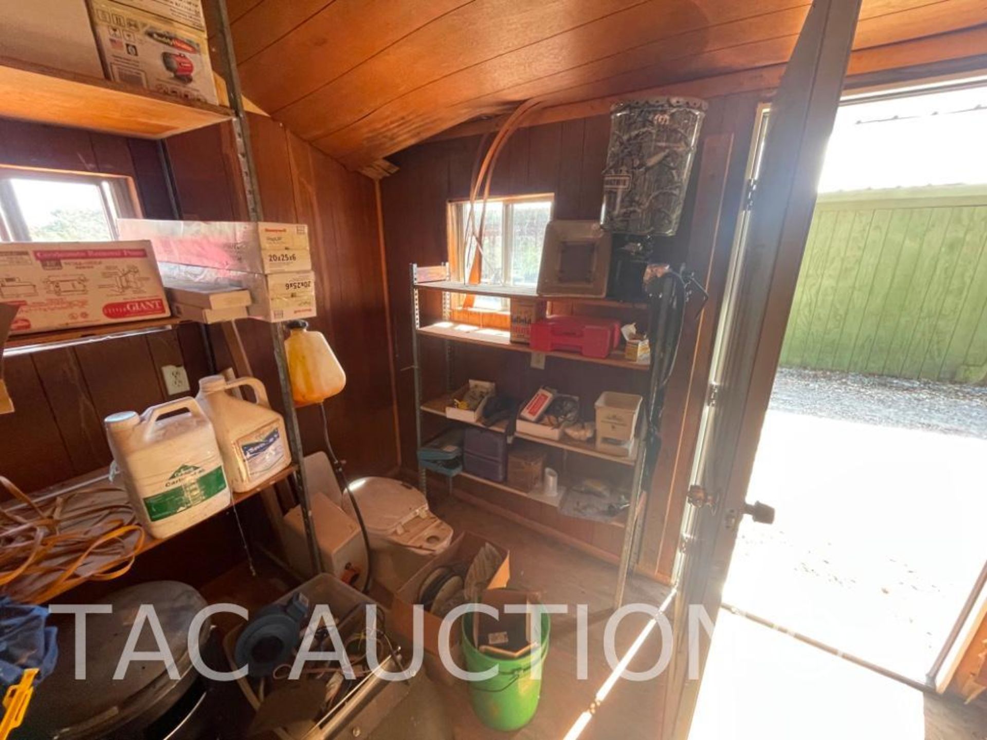 Storage Shed And Contents - Image 12 of 16