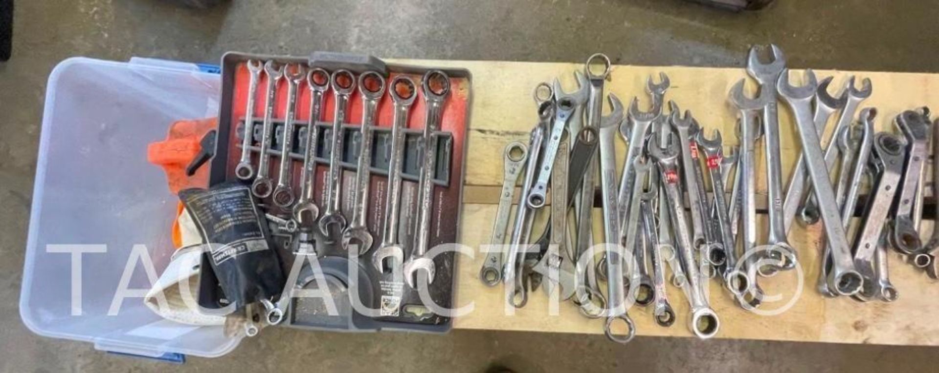 Assorted Wrenches - Image 3 of 5