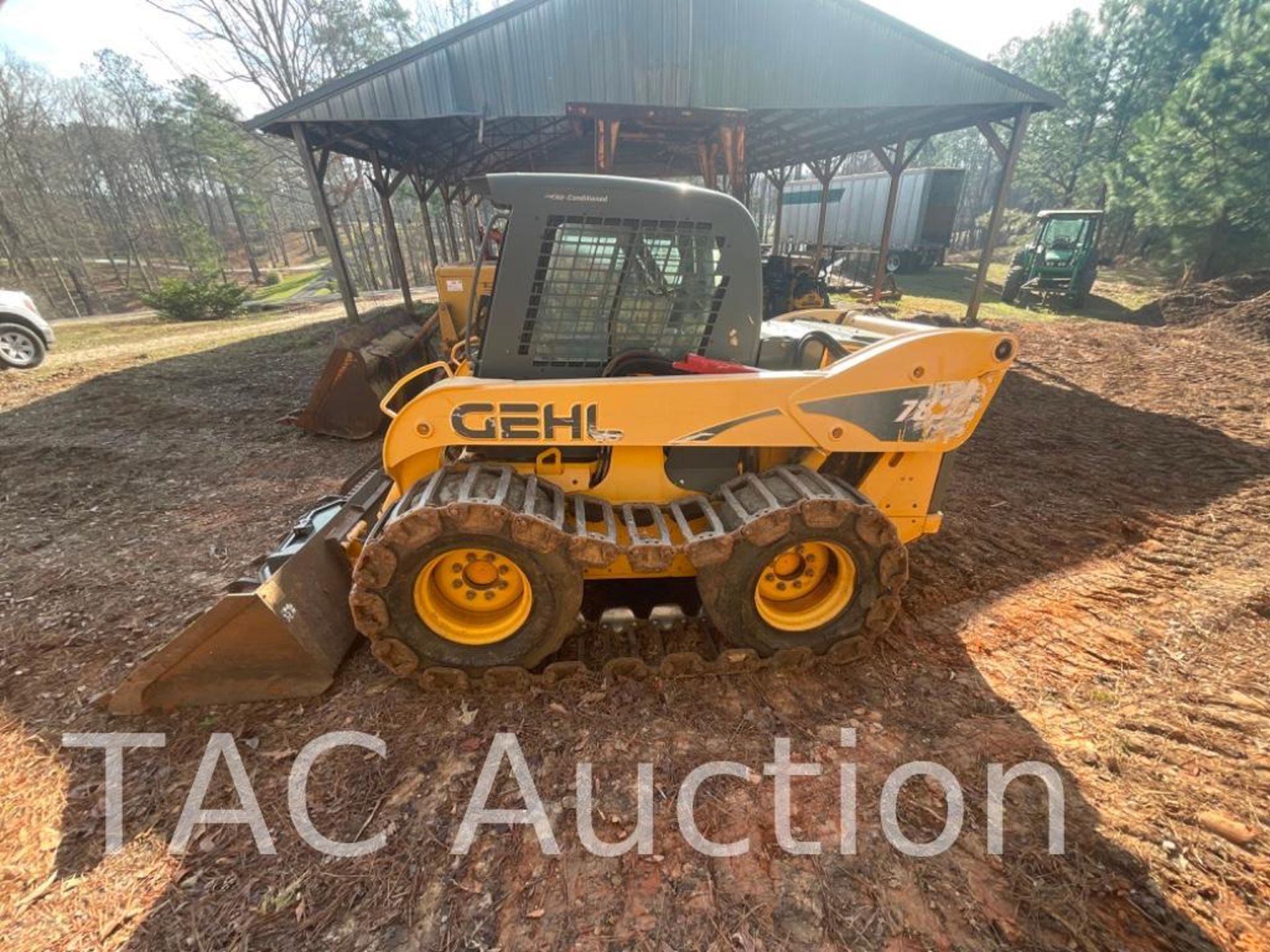 Gehl 7810 Skid Steer Loader - Image 2 of 27