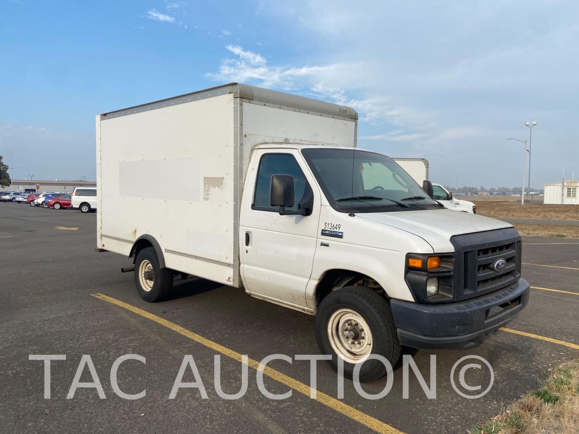 2015 Ford E-350 12ft Box Truck - Bild 3 aus 70