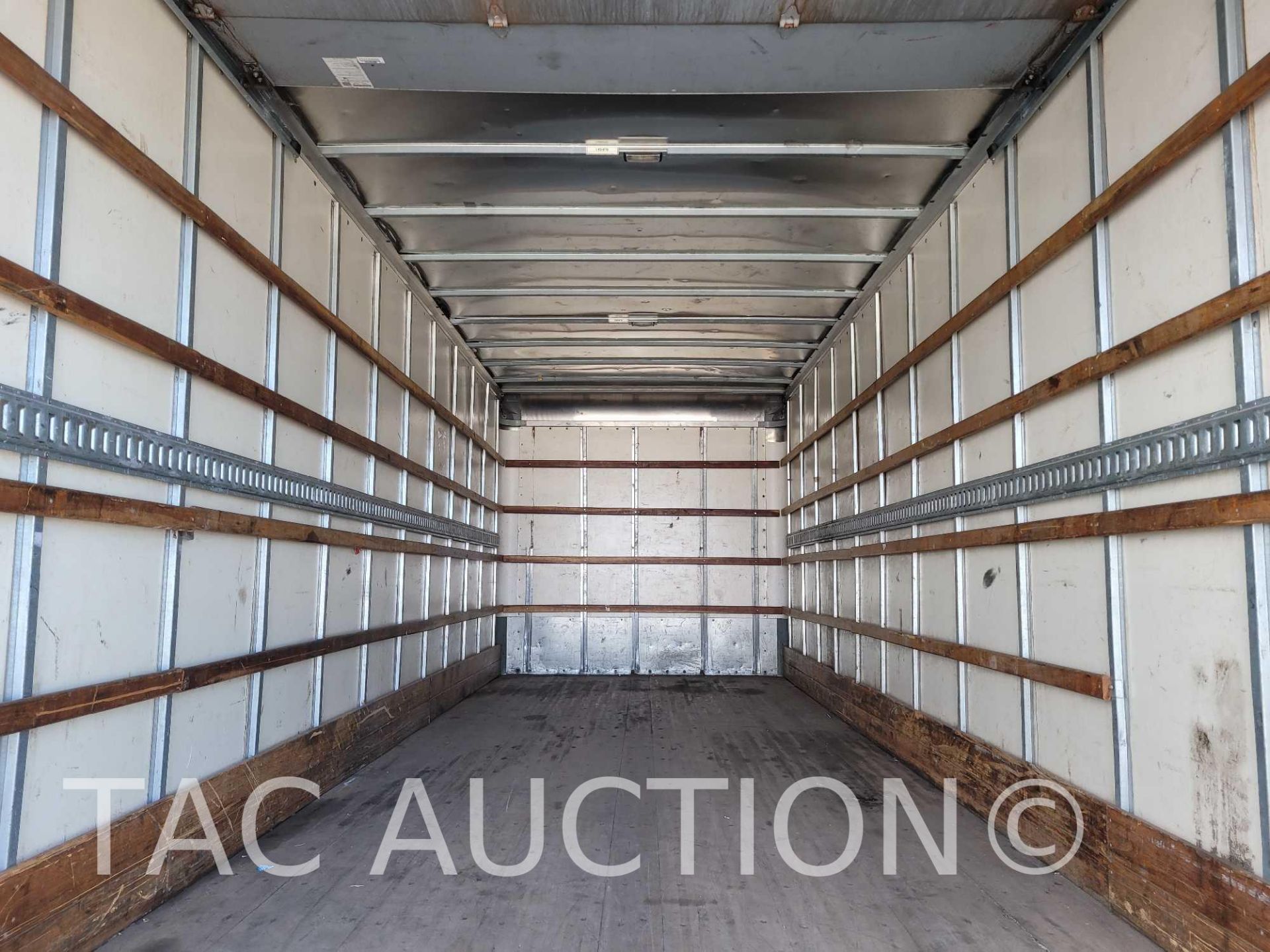 2016 International Durastar 4300 26ft Box Truck - Image 29 of 59