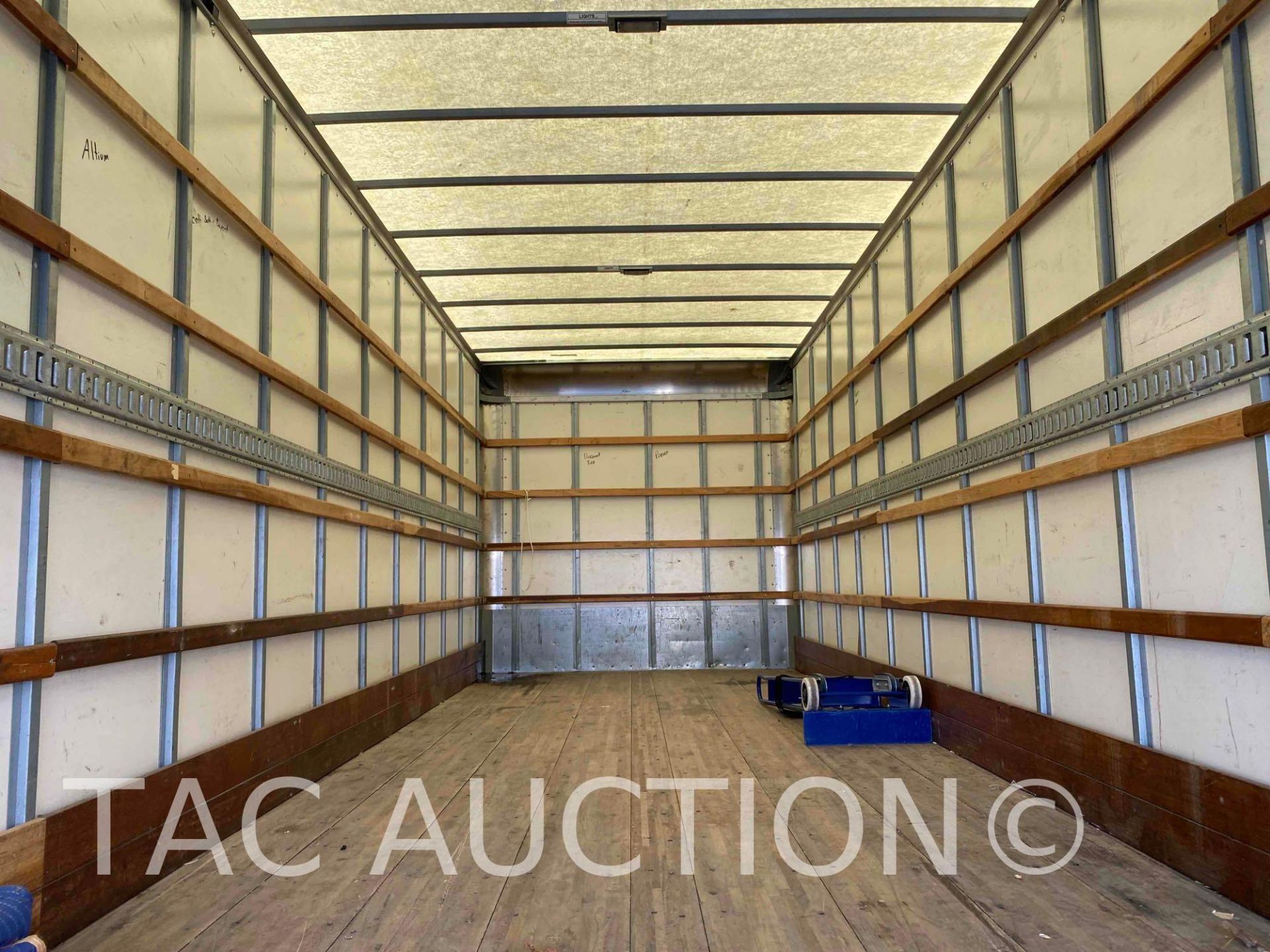 2018 International Durastar 4300 Box Truck - Image 38 of 58