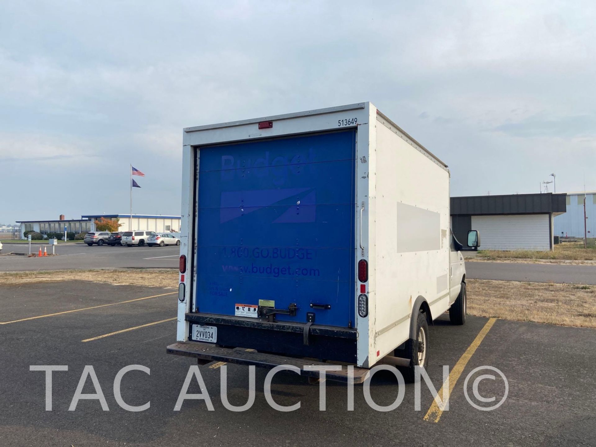 2015 Ford E-350 12ft Box Truck - Bild 9 aus 70
