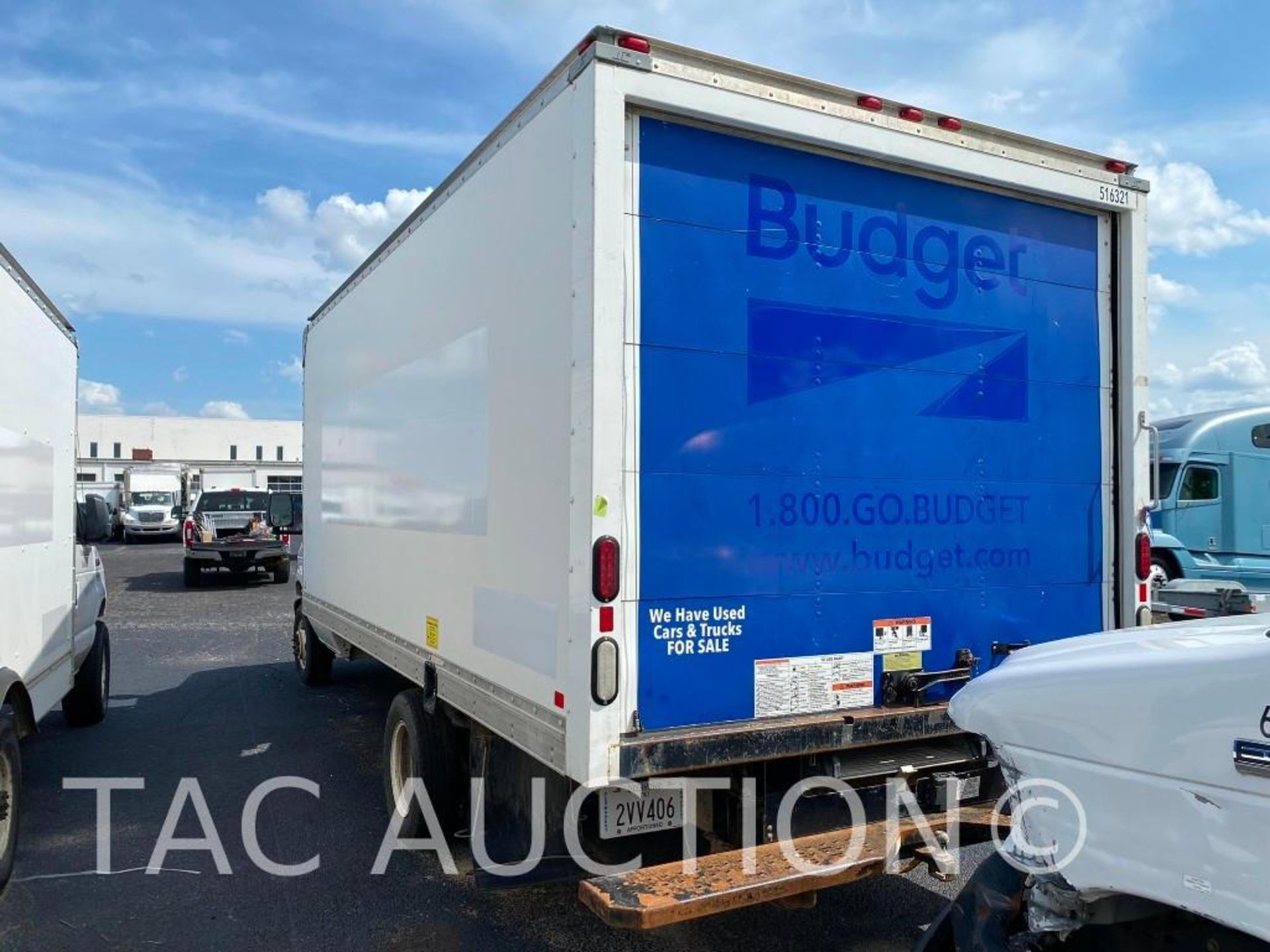 2015 Ford Econoline E-350 16ft Box Truck - Bild 6 aus 56