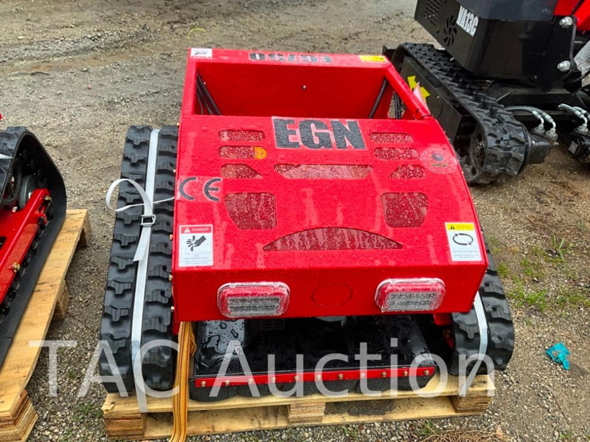 New EGN EG750 Crawler Remote Control Lawn Mower - Image 13 of 24