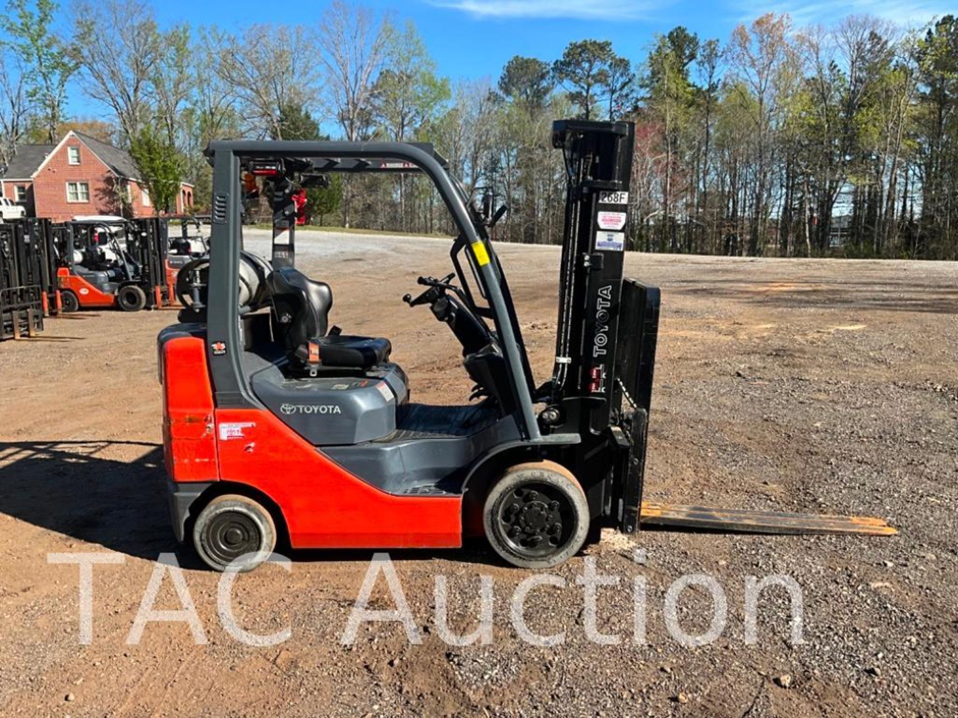 2018 Toyota 8FGCU25 5000lb Forklift - Image 6 of 31