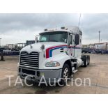 2015 Mack CXU613 Sleeper Truck