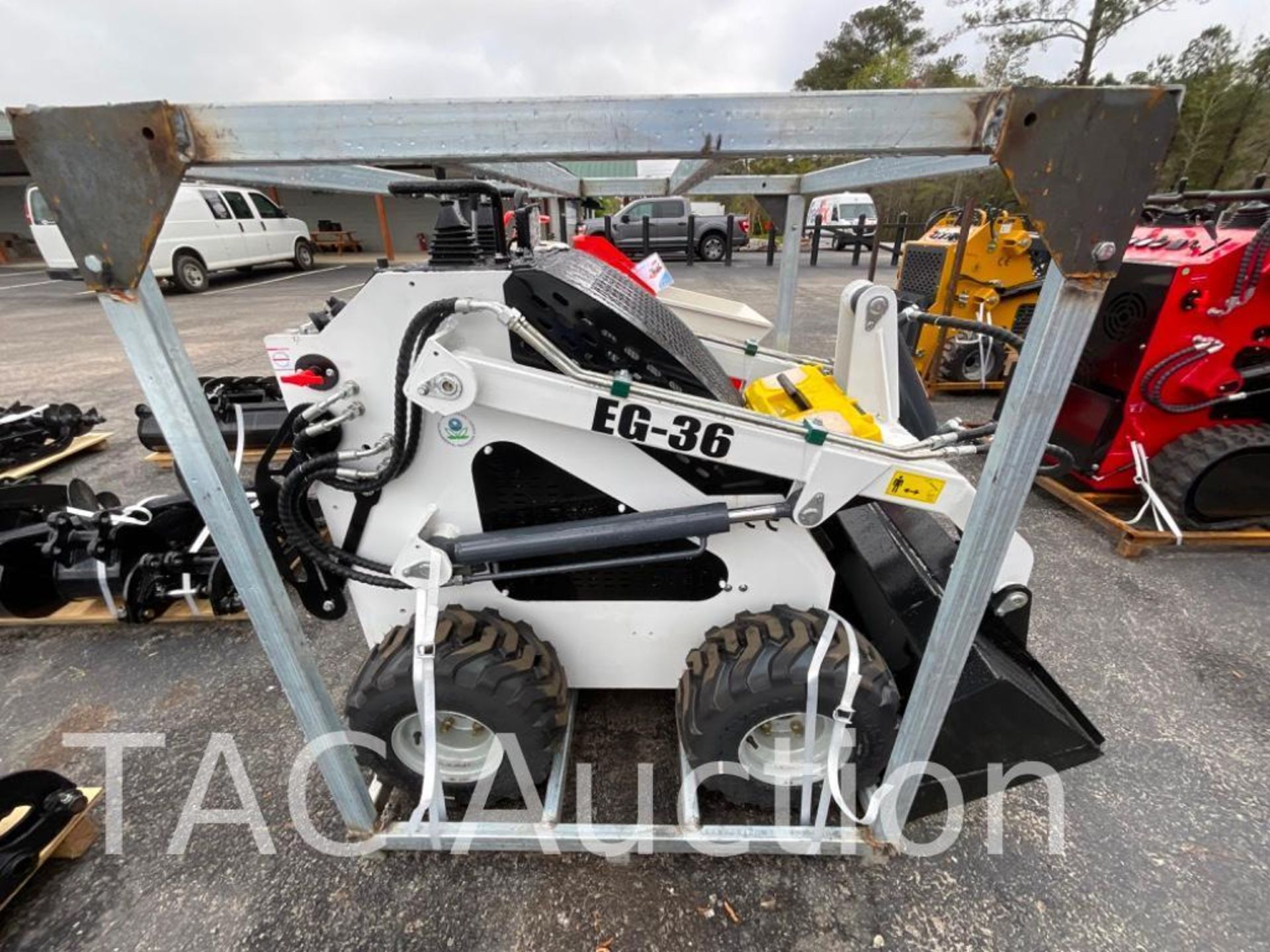 New EG-36 Mini Skid Steer Loader - Image 12 of 36