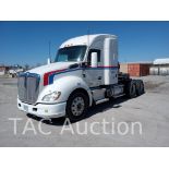 2015 Kenworth T680 Sleeper Truck