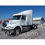 2007 Freightliner Columbia Sleeper Truck