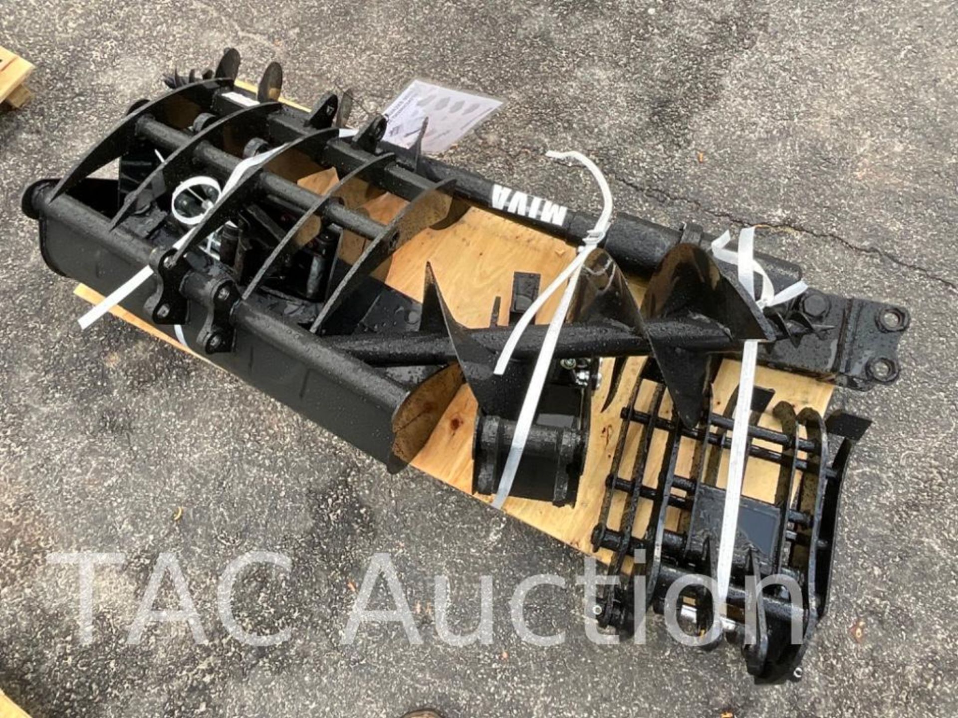 New (9) Piece Mini Excavator Attachment Set​​​​​​​ - Image 3 of 8