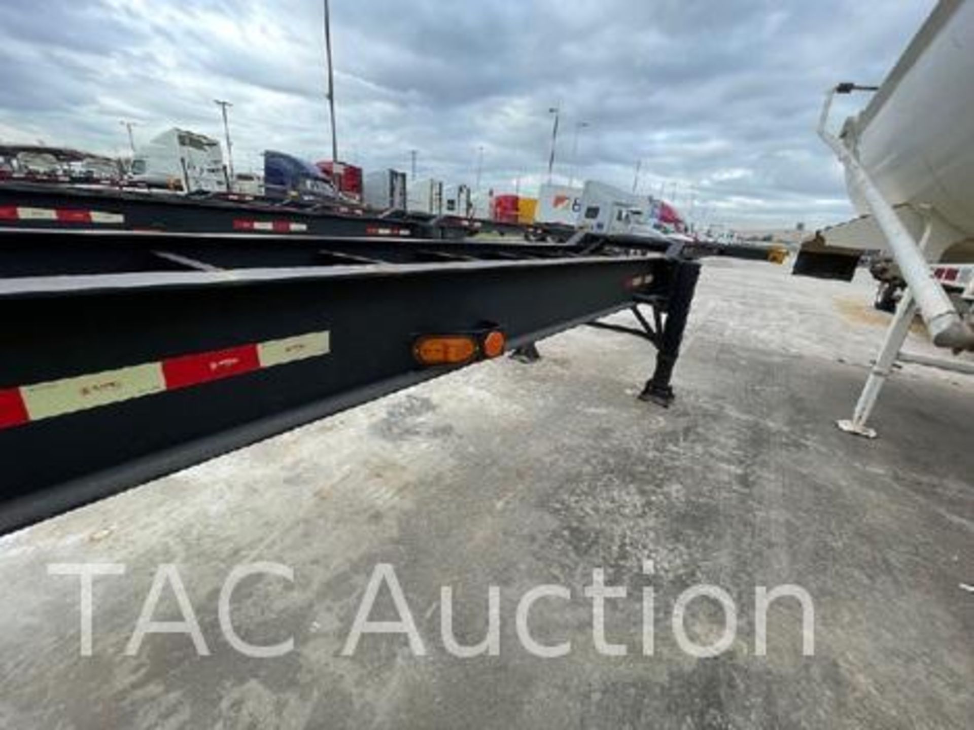 2023 ATRO 40ft Container Chassis - Image 29 of 104