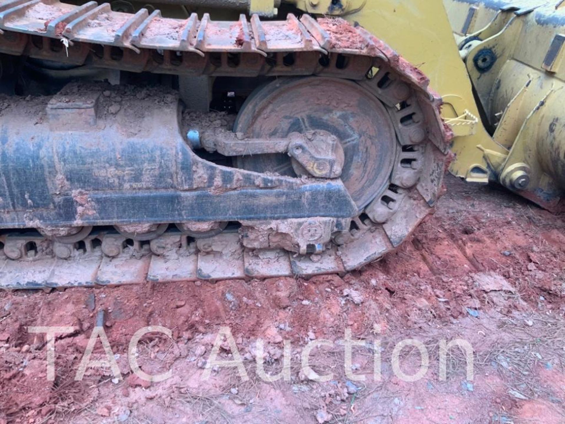 Caterpillar 963 Crawler Loader - Image 44 of 49