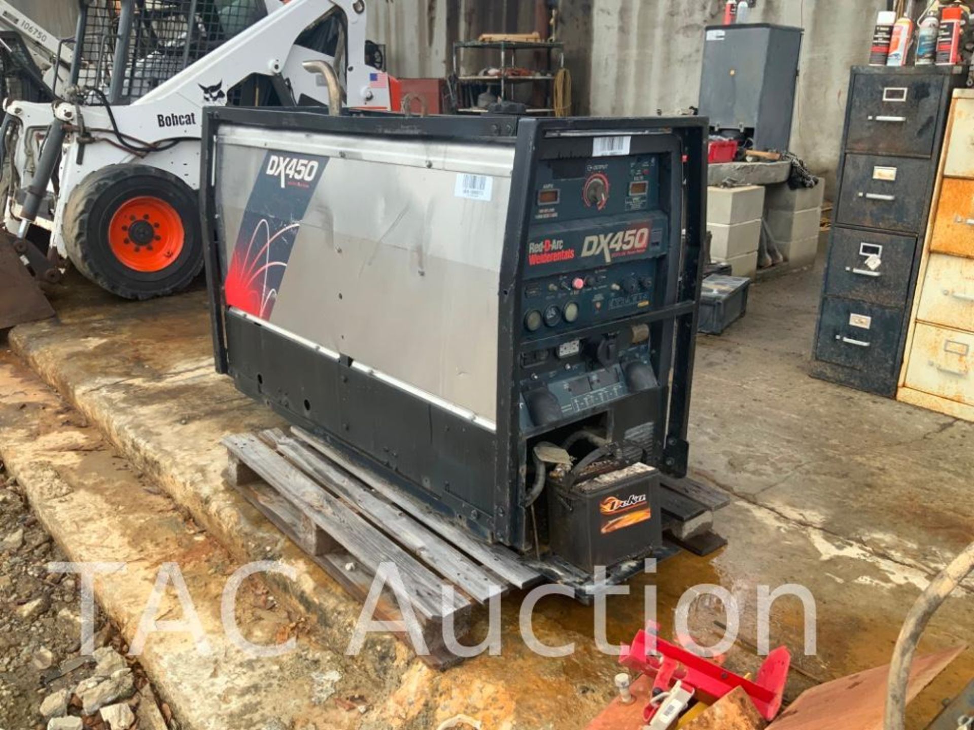 RED-D-ARC DX450 Welder - Image 3 of 12