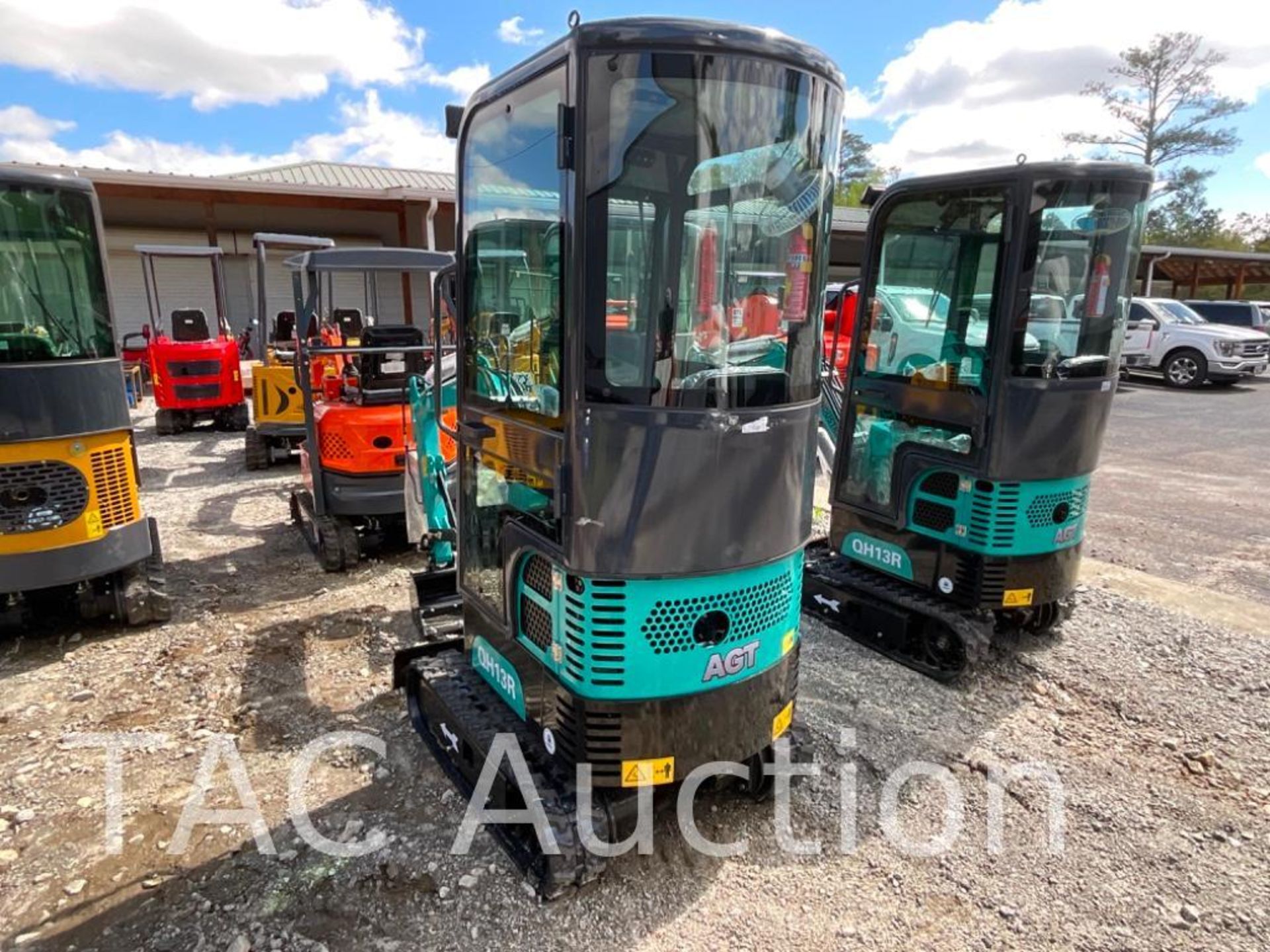 New AGT QH13R Enclosed Cab Mini Excavator - Image 3 of 19