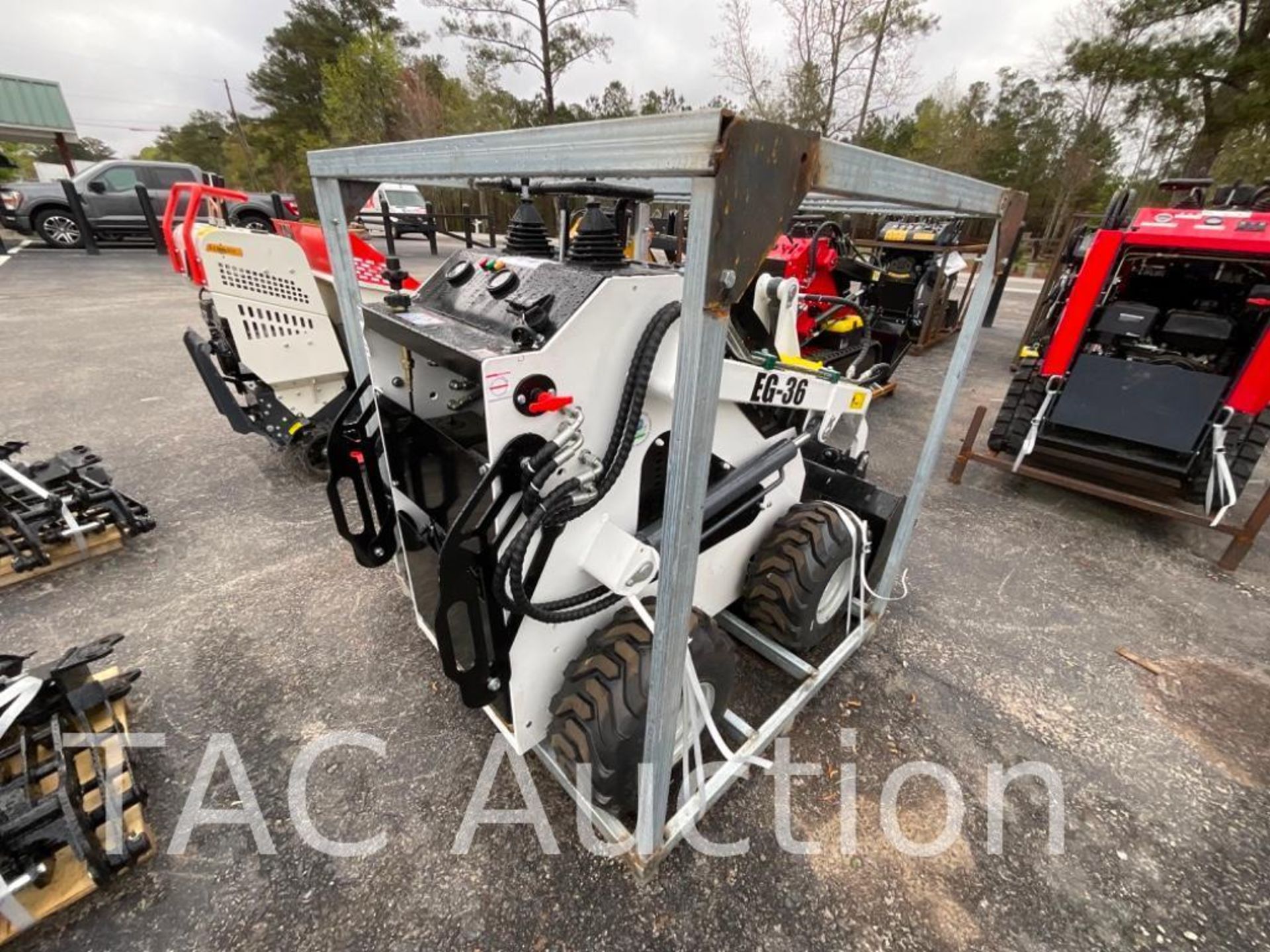 New EG-36 Mini Skid Steer Loader - Image 10 of 36