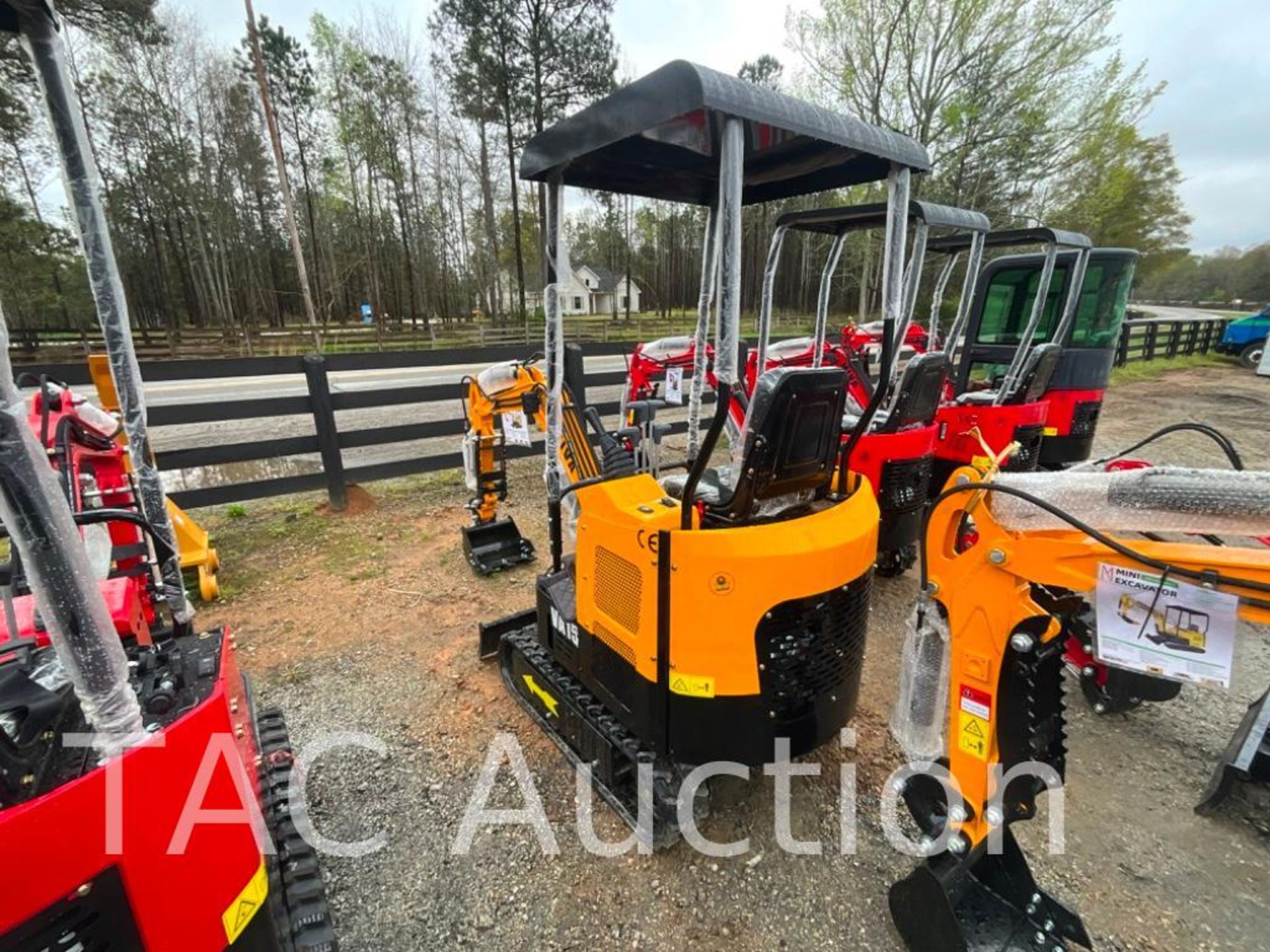 New MIVA VA15 Mini Excavator - Image 3 of 21