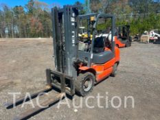 HELI CPYD25 5000lb Forklift