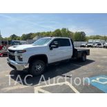 2021 Chevrolet 3500 HD 4x4 Crew Cab Flatbed Truck