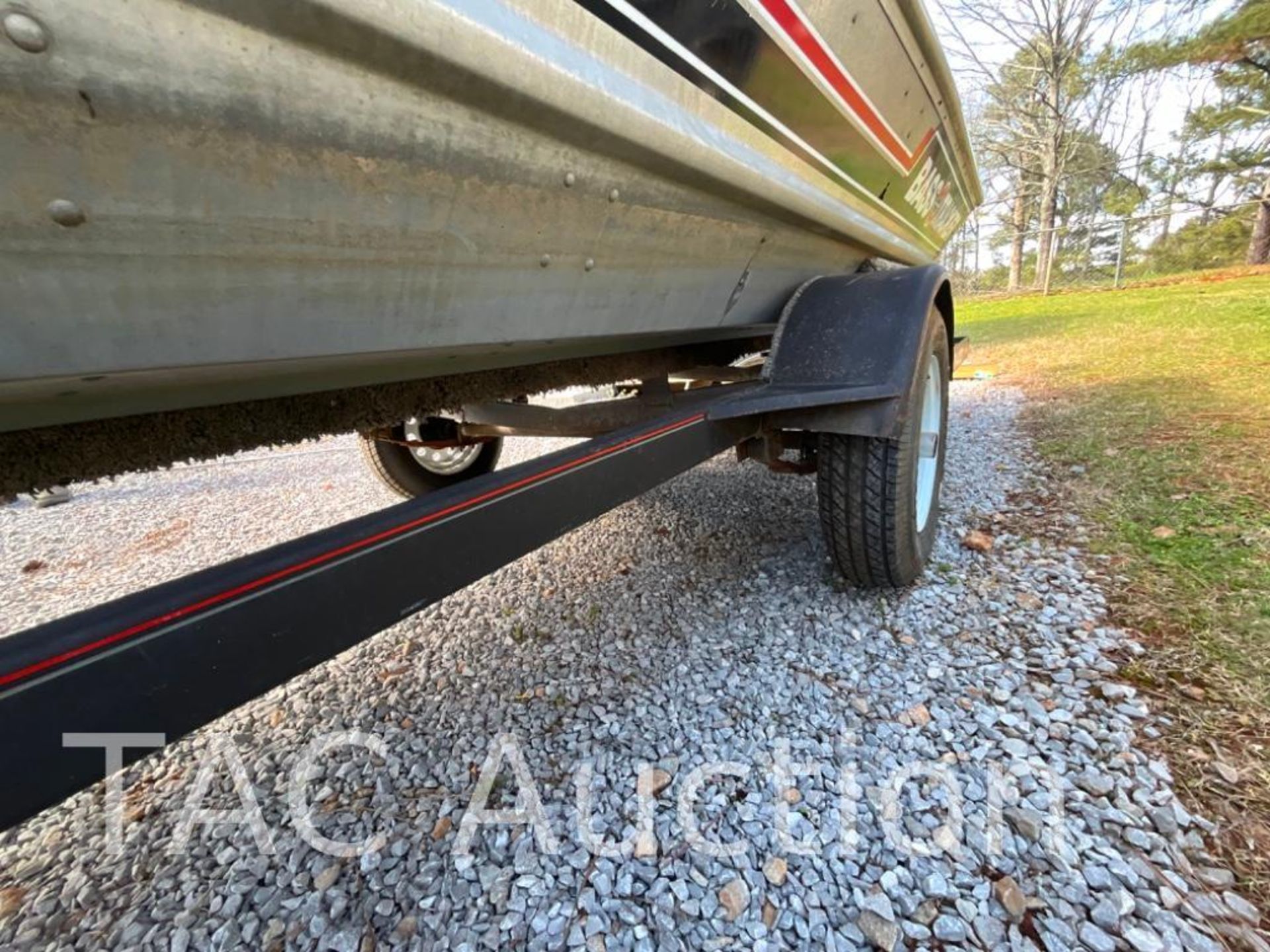 1989 Bass Tracker 17ft Bass Boat W/ Trailer - Image 39 of 52