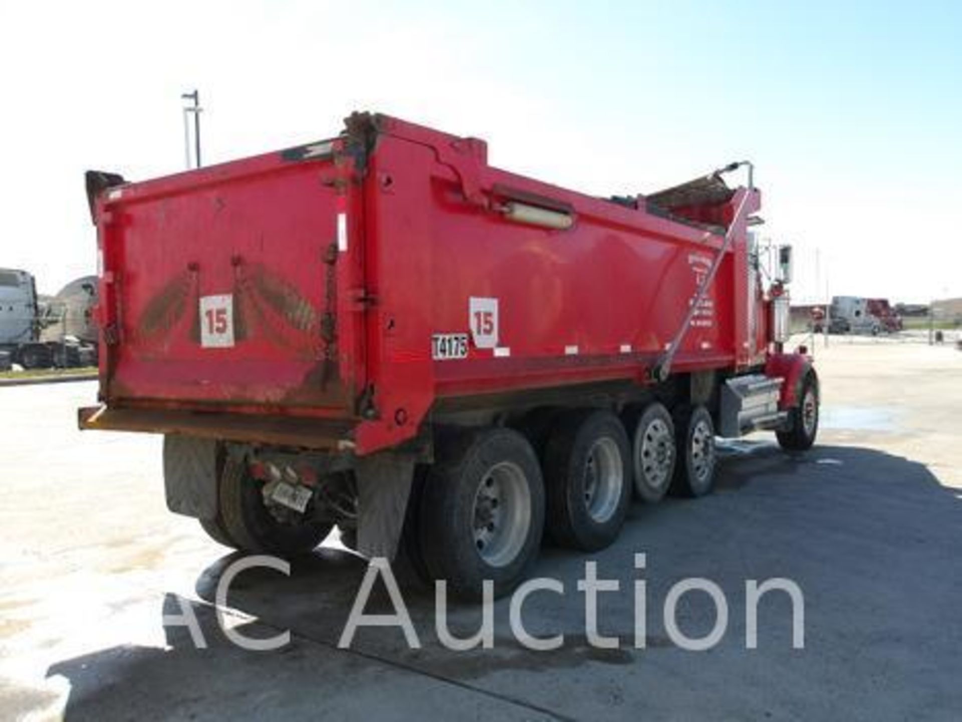 2017 Western Star 4900EX Quad-Axle Dump Truck - Image 14 of 196