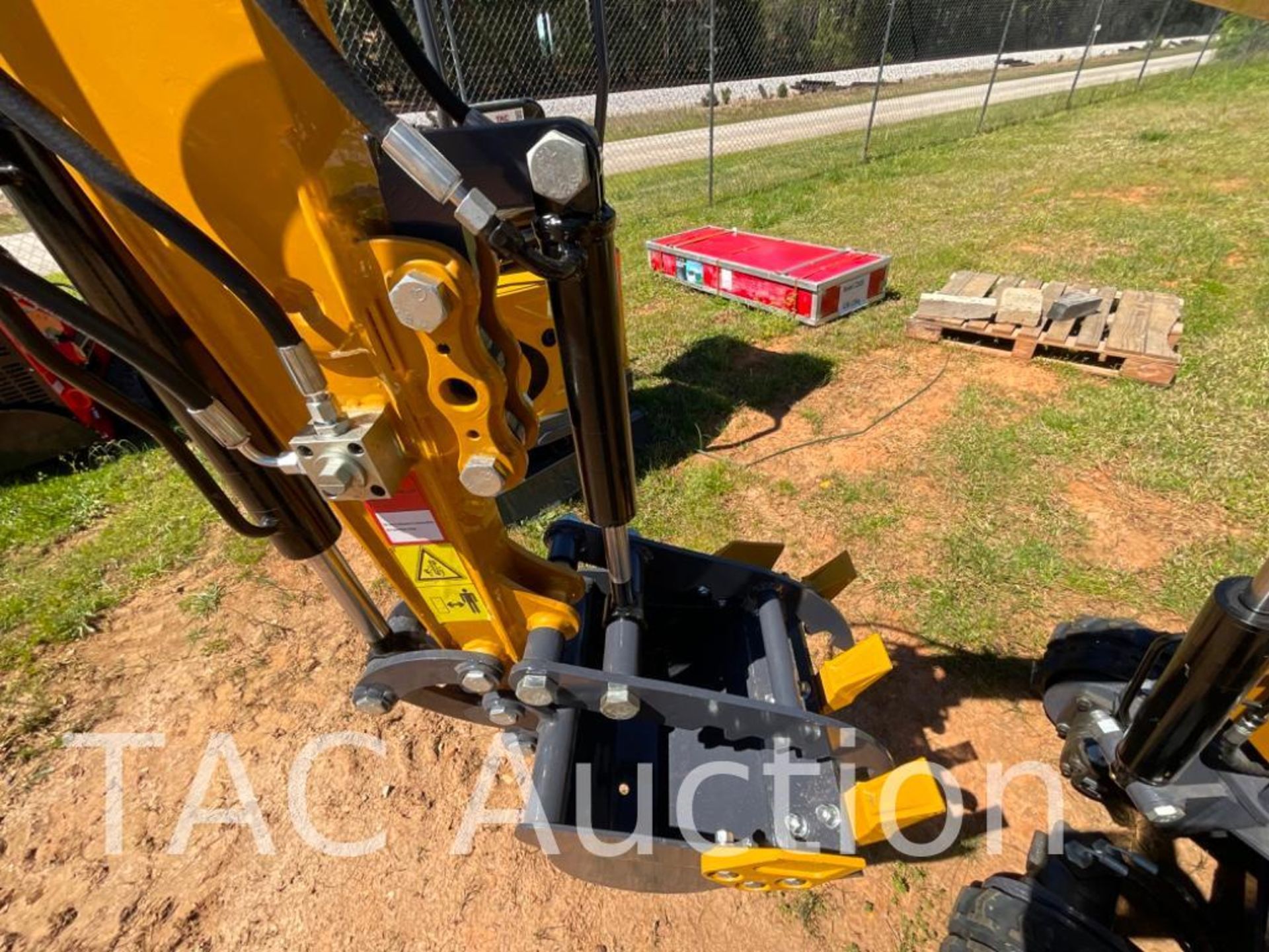 New AGT DM12-C Mini Excavator - Image 15 of 18