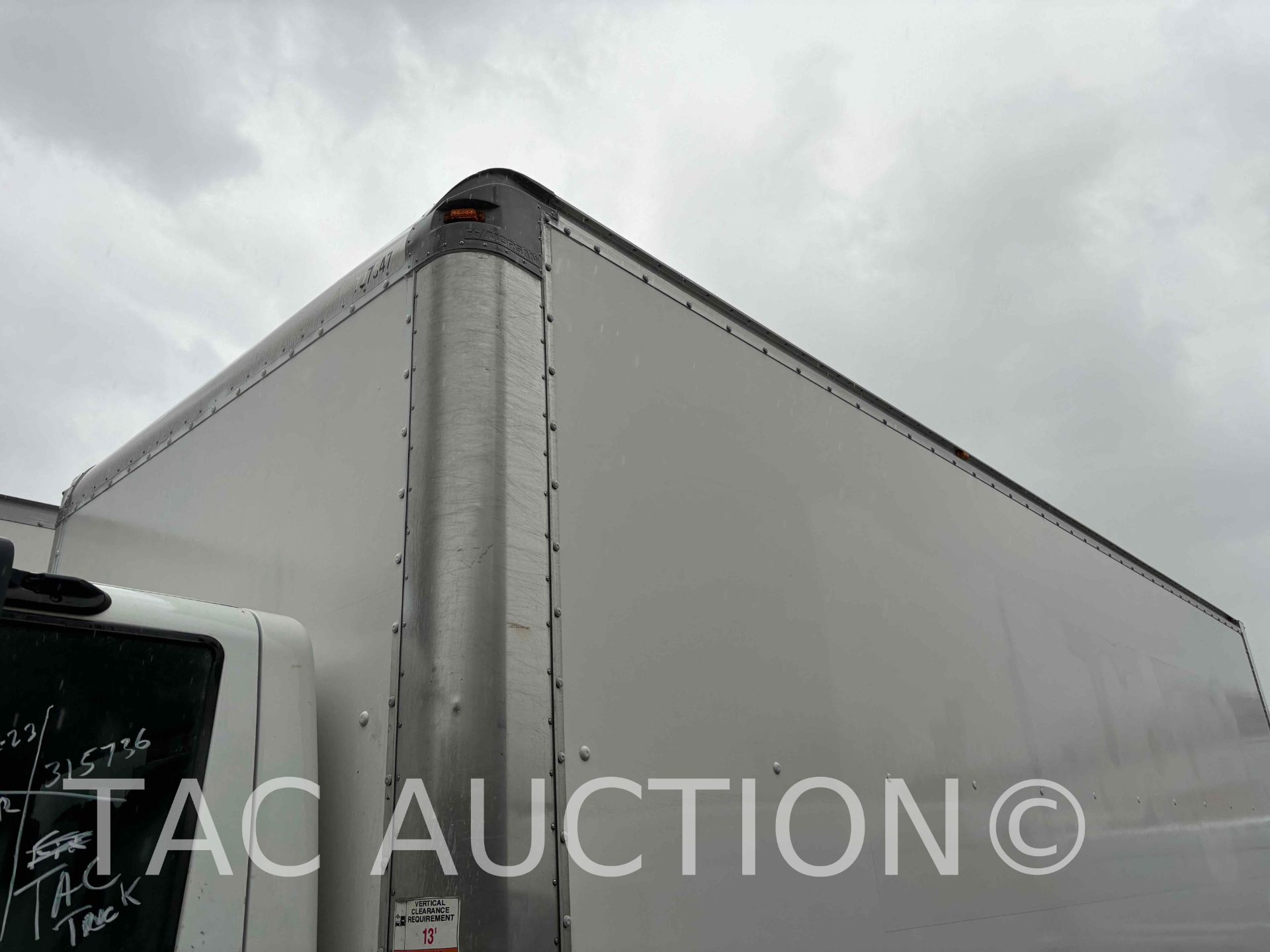 2018 International 4300 26ft Box Truck - Image 18 of 49