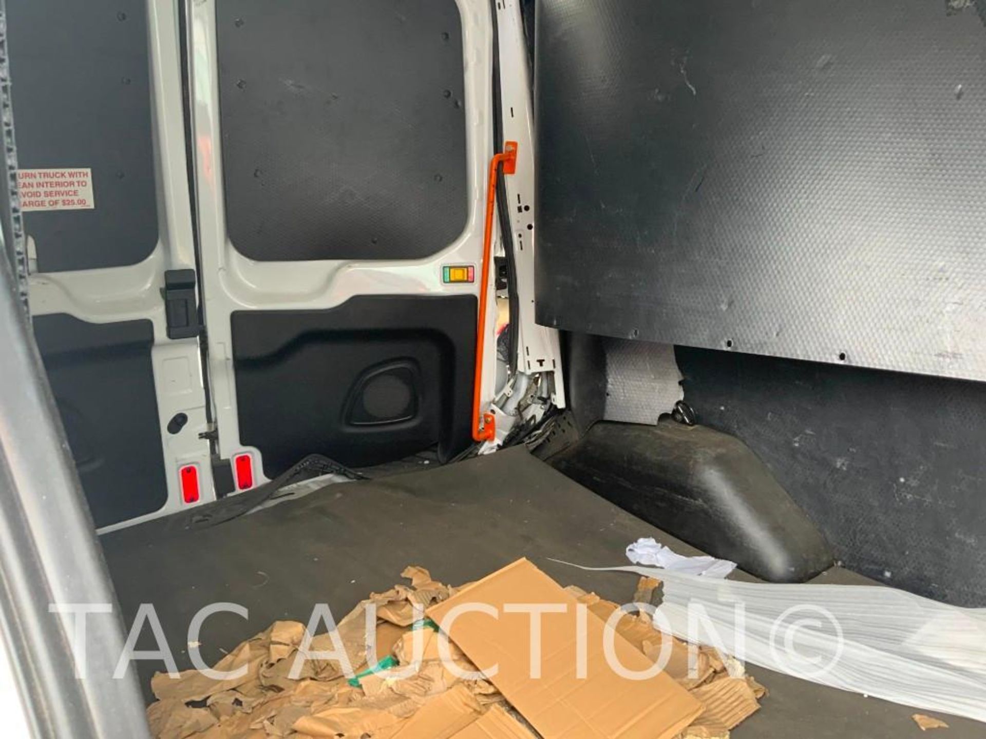 2019 Ford T150 Transit Van - Image 29 of 42