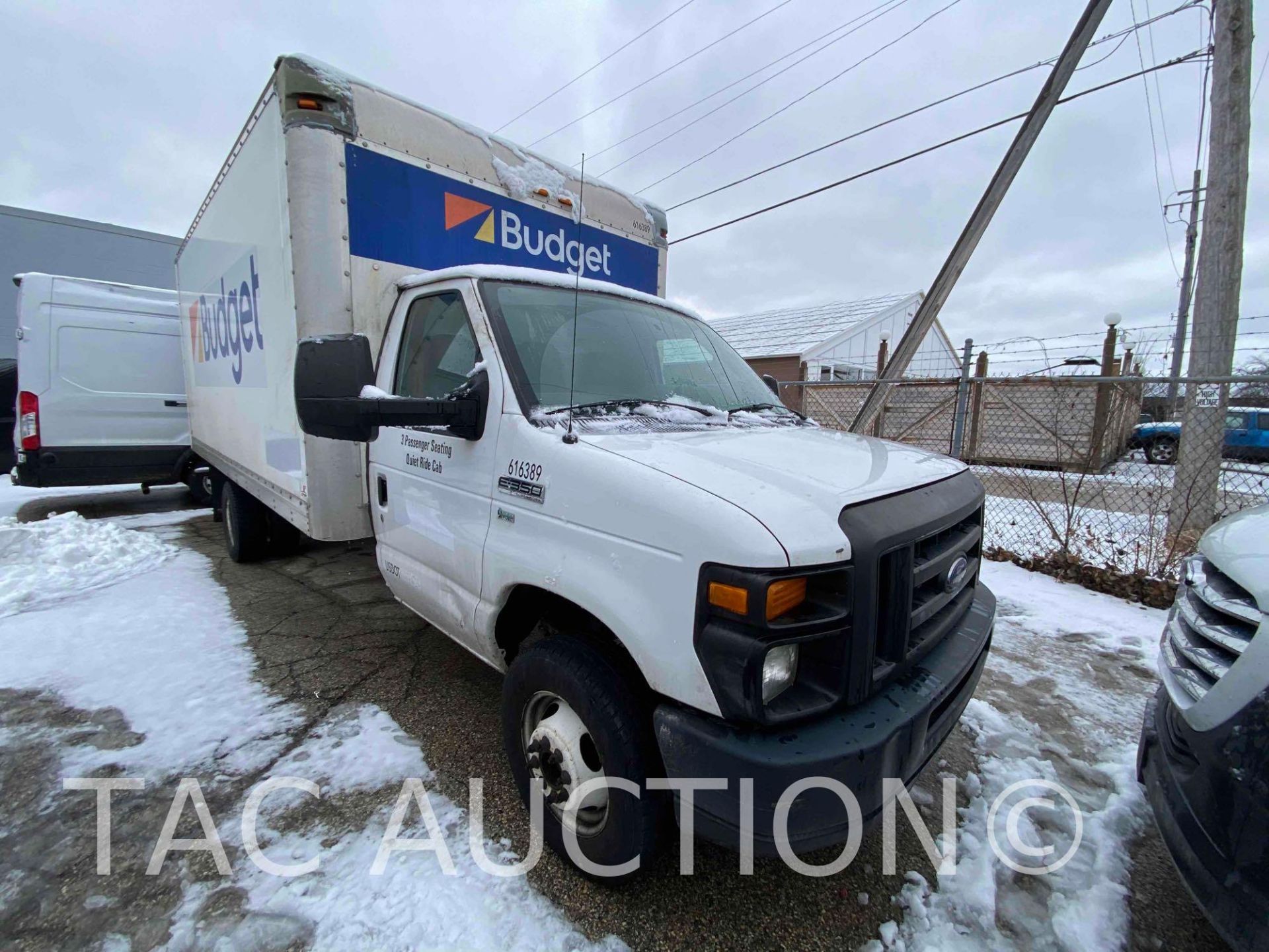 2016 Ford E-350 16ft Box Truck - Image 2 of 46