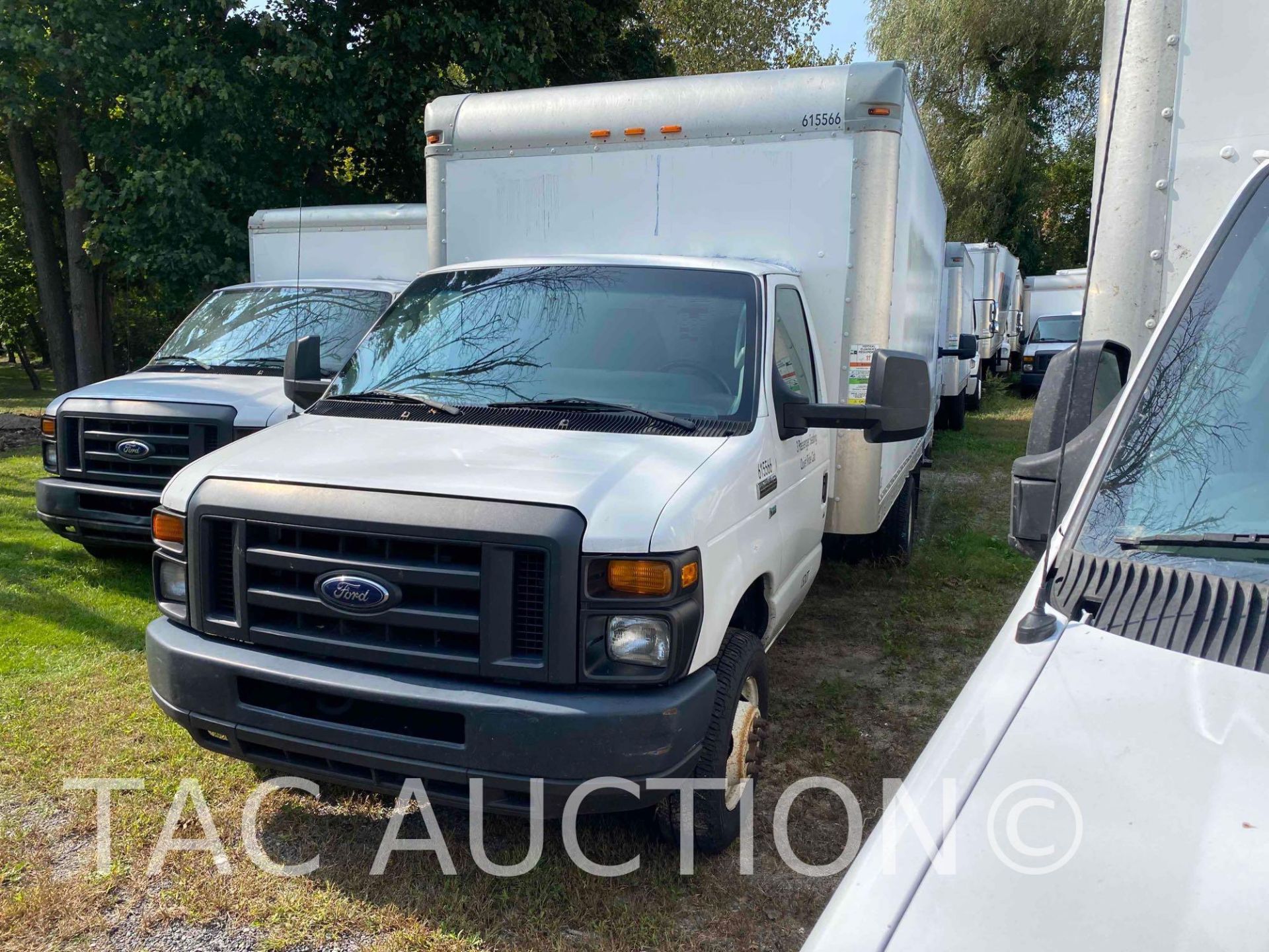 2016 Ford E-350 16ft Box Truck - Image 3 of 51