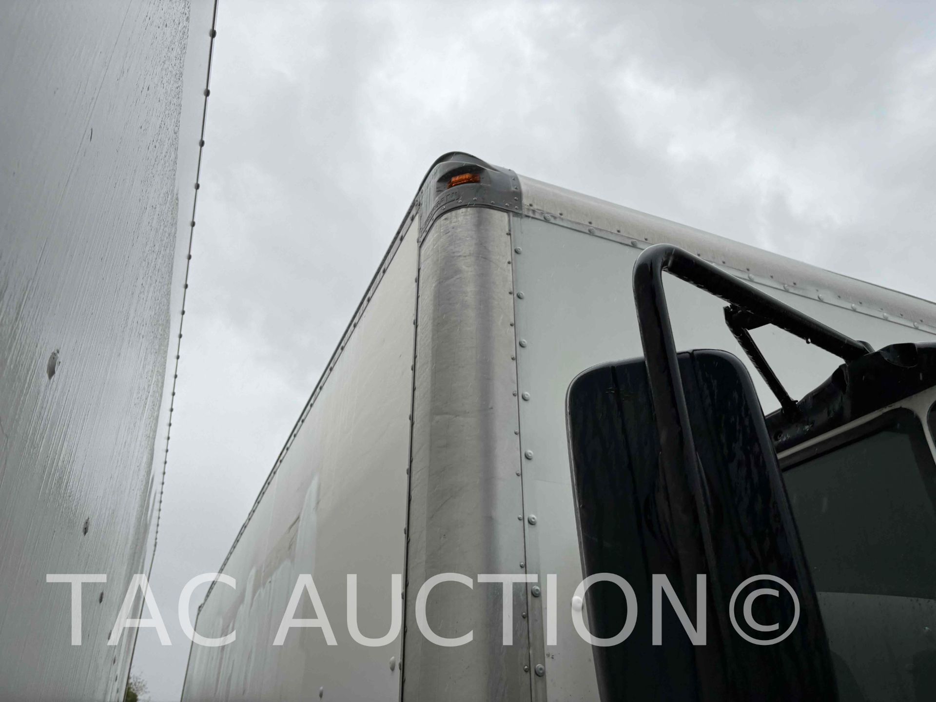 2018 International 4300 26ft Box Truck - Image 34 of 49