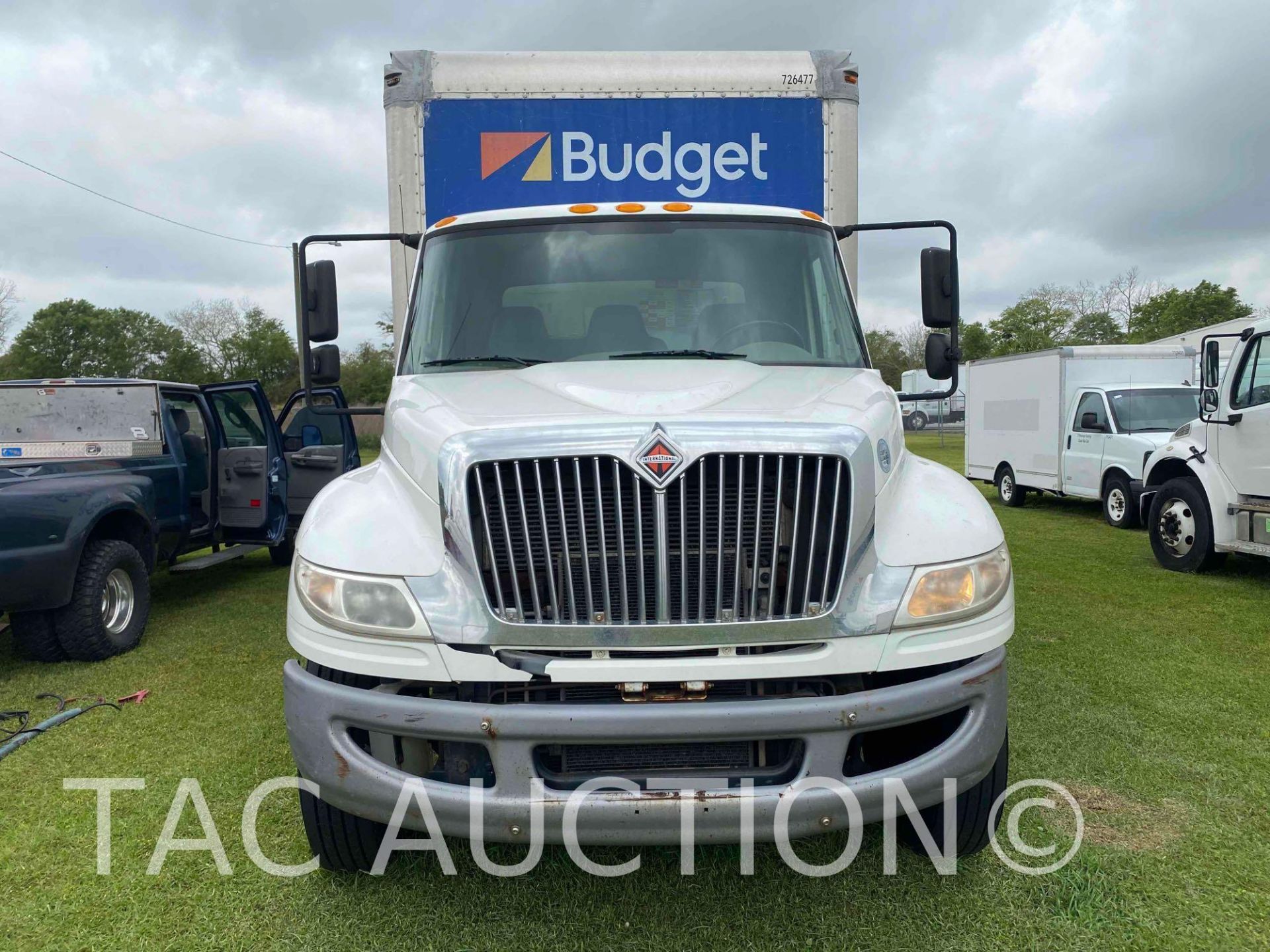 2017 International Durastar 4300 26ft Box Truck - Image 2 of 60