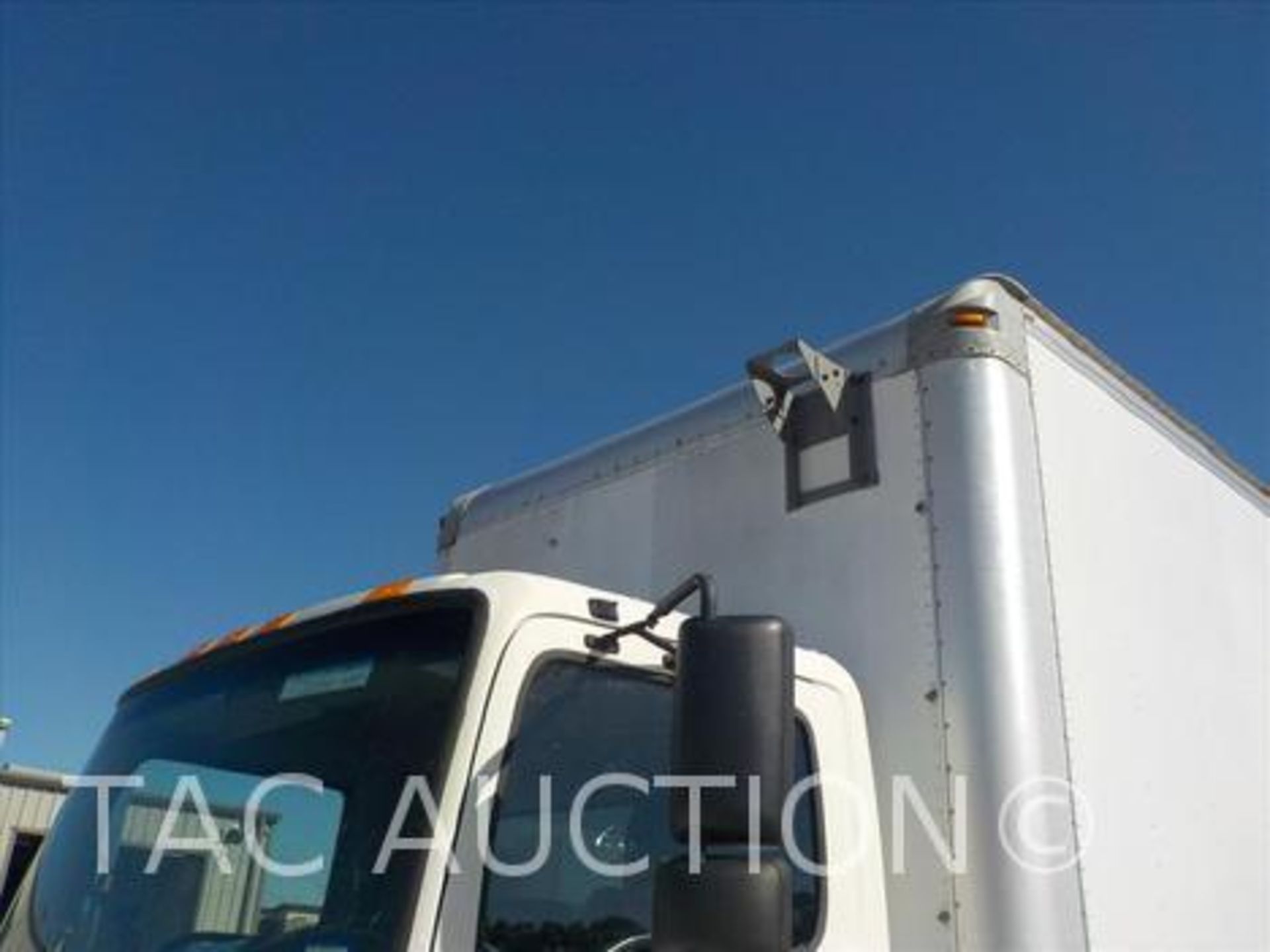 2015 Hino 268 J08E-VC 26ft Box Truck - Image 42 of 105