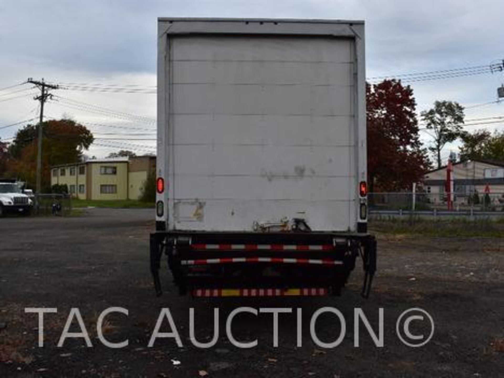 2016 Freightliner M2 26ft Box Truck - Image 5 of 46