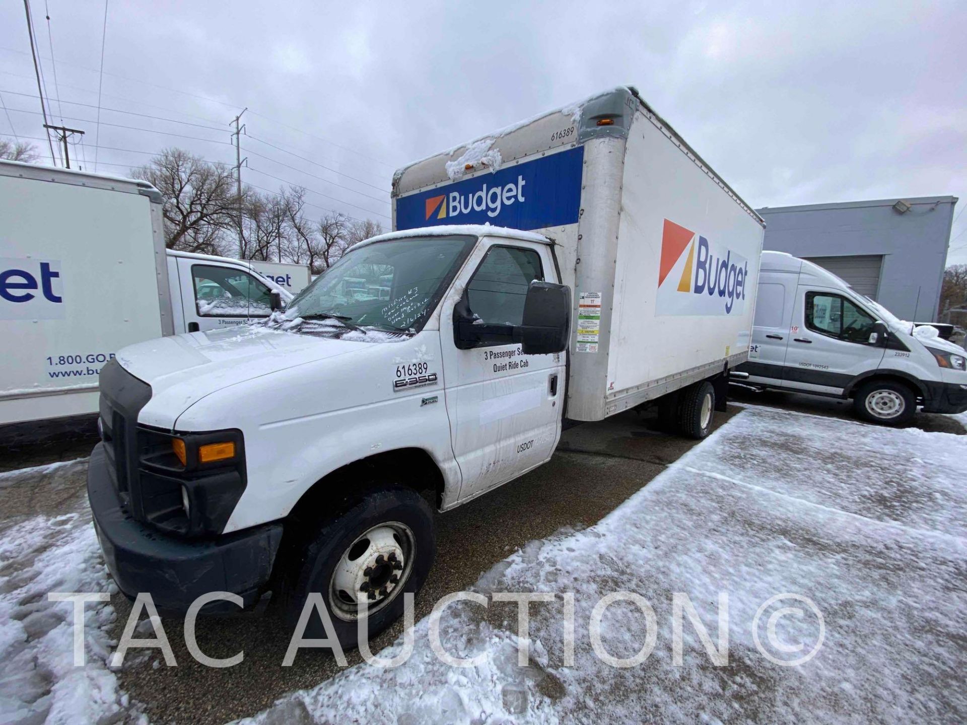 2016 Ford E-350 16ft Box Truck