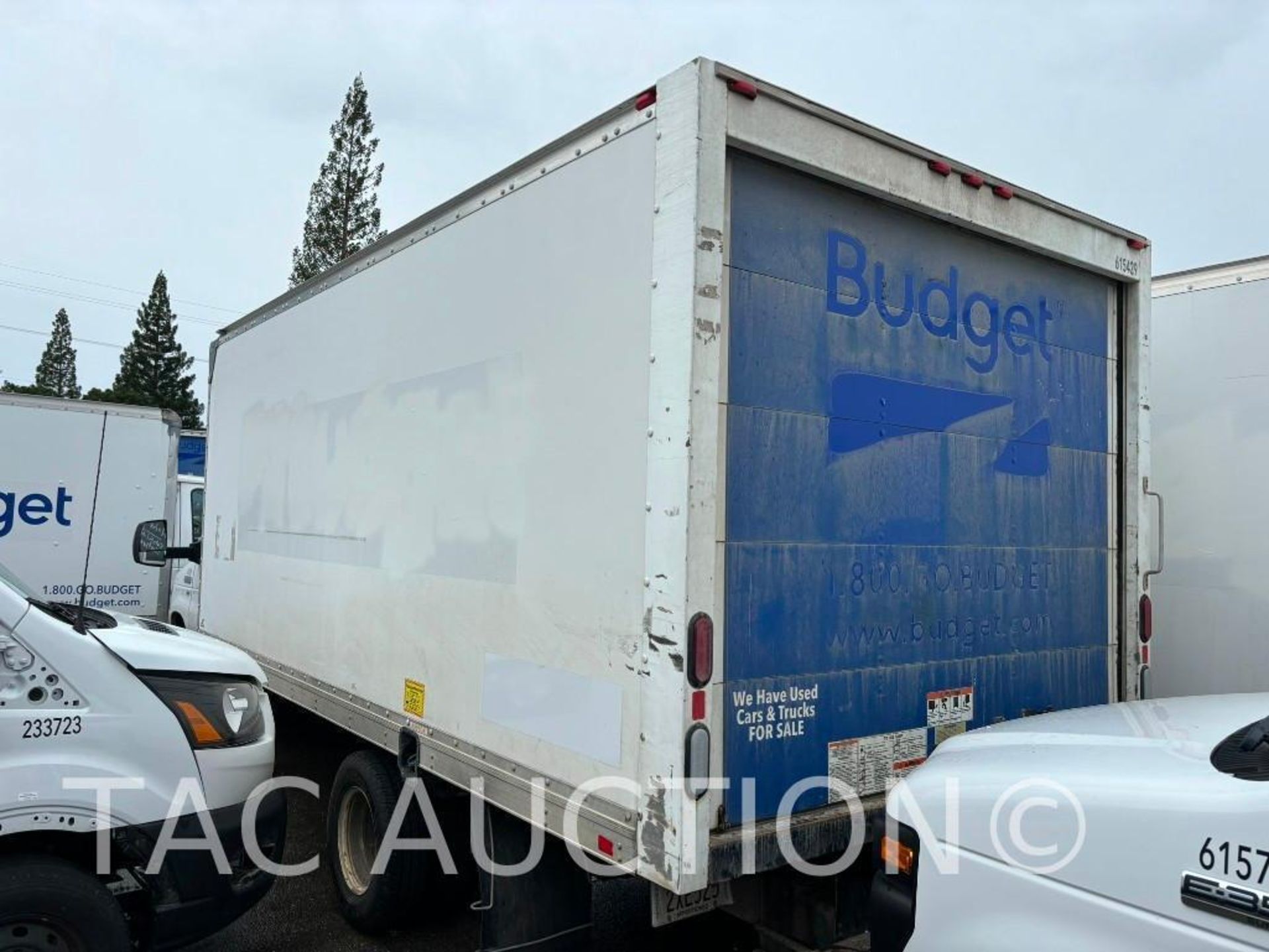 2016 Ford E-350 16ft Box Truck - Image 21 of 62