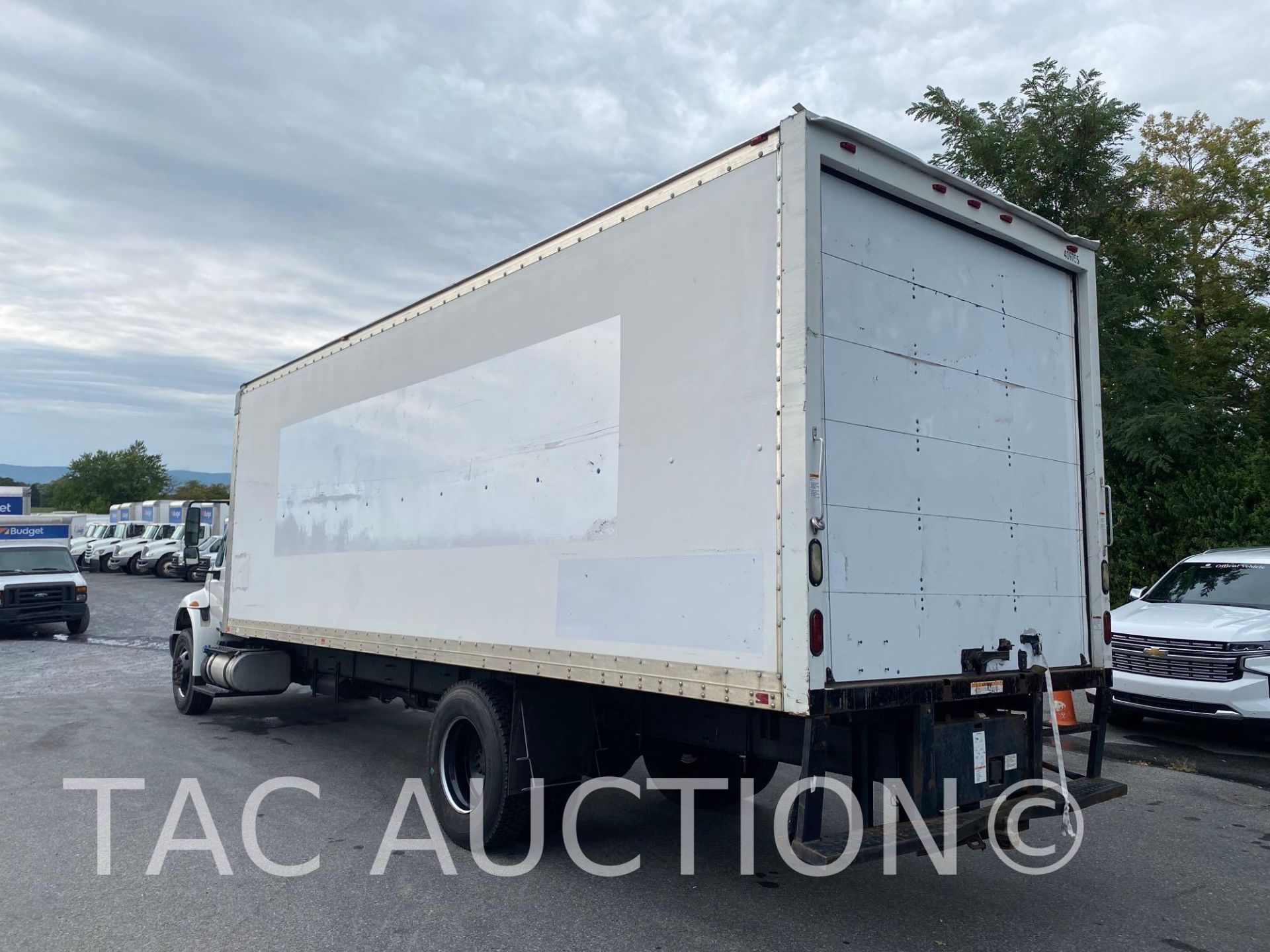 2015 International Durastar 4300 26ft Box Truck - Image 4 of 58