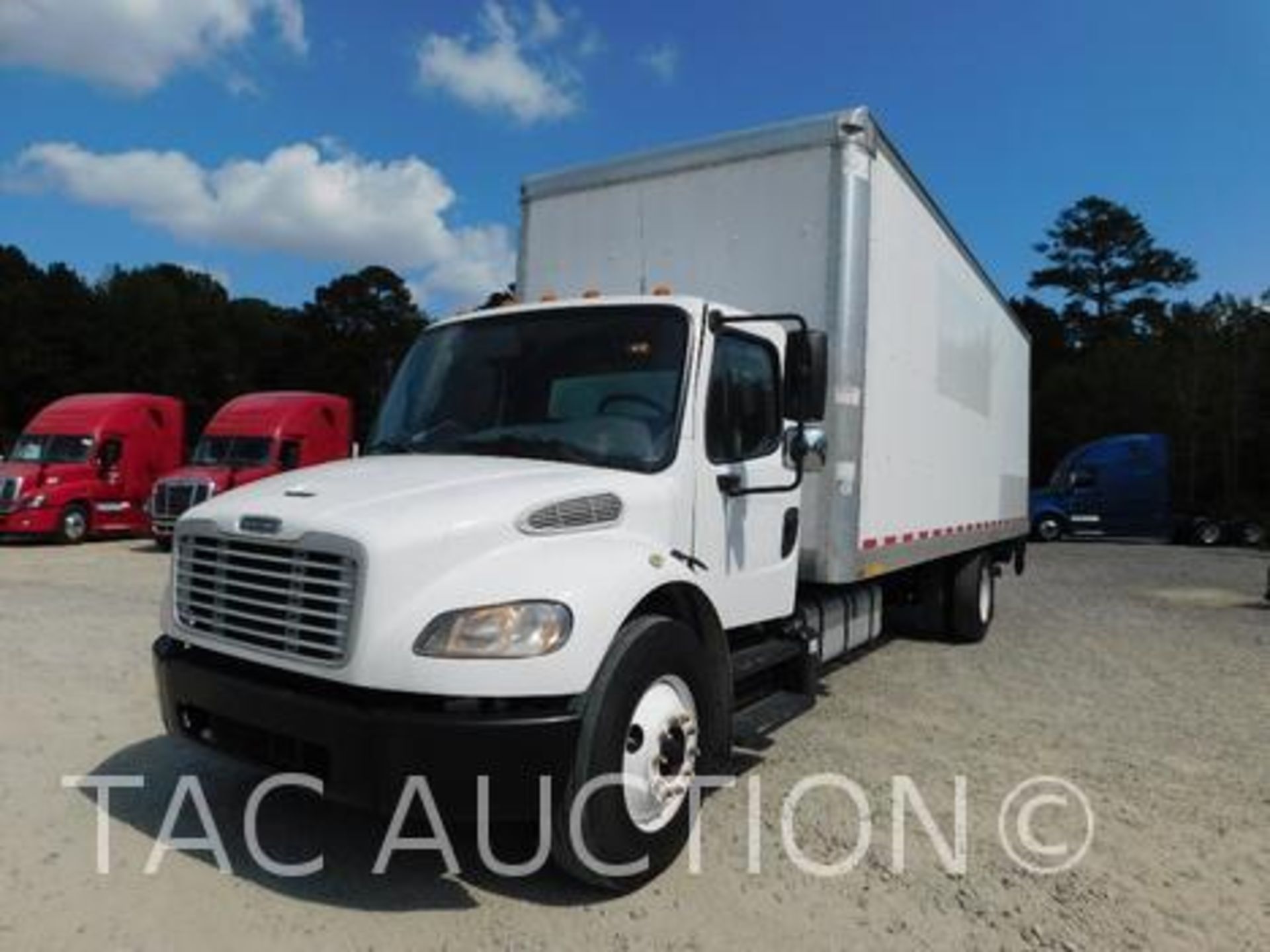 2017 Freightliner M2 26ft Box Truck