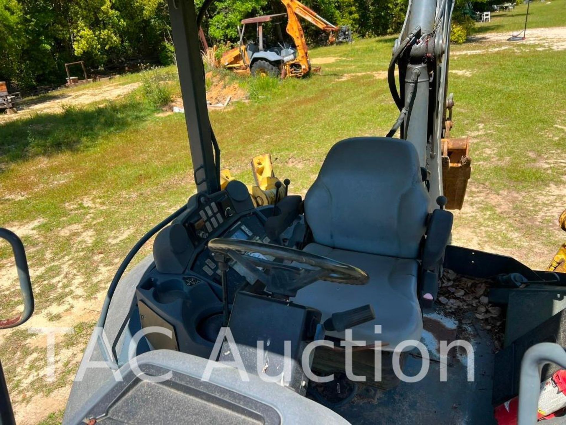 2008 John Deere 310J 4x4 Backhoe Loader - Image 11 of 50