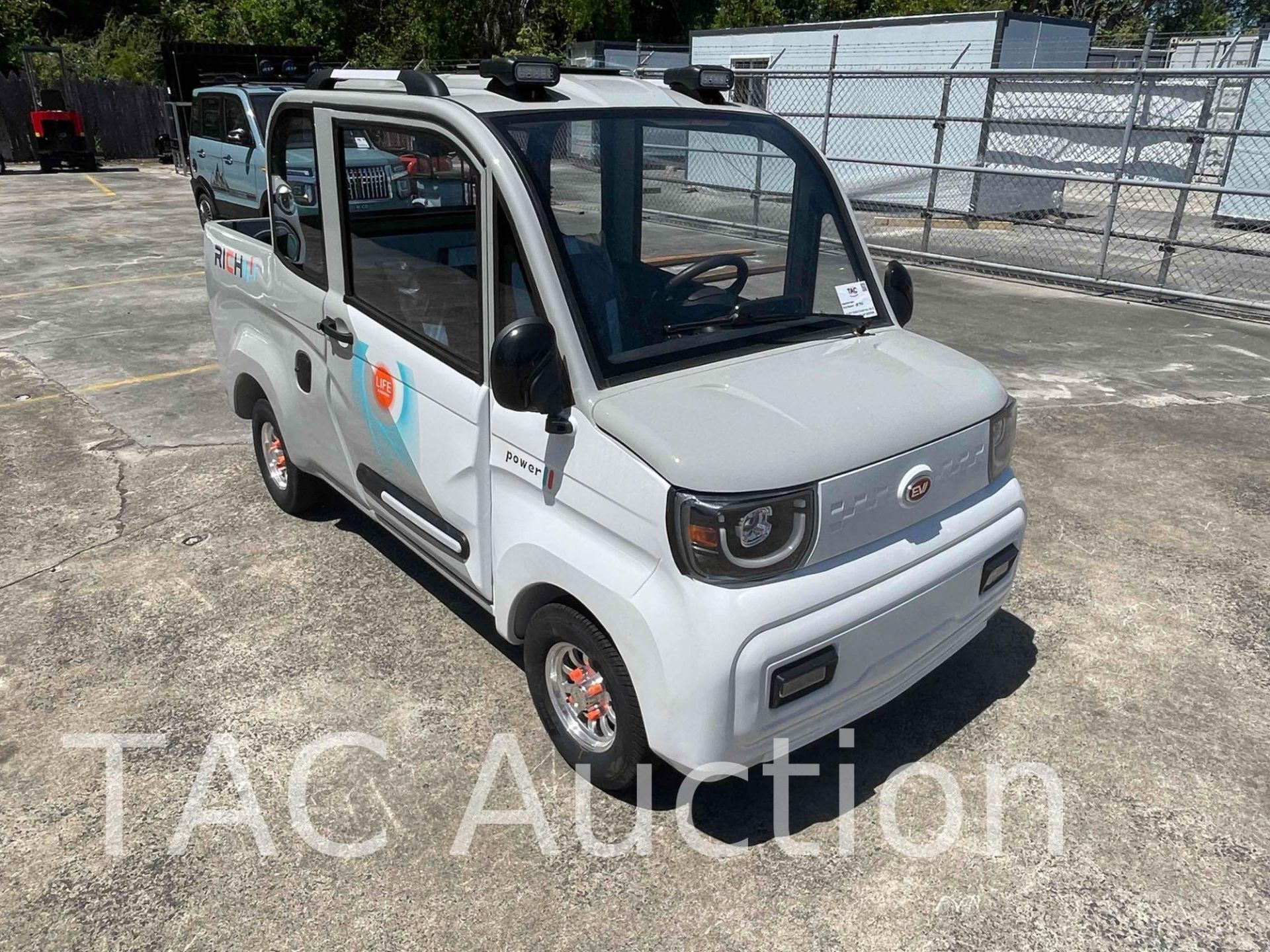New 2024 Meco P4 Electric Vehicle - Image 7 of 29
