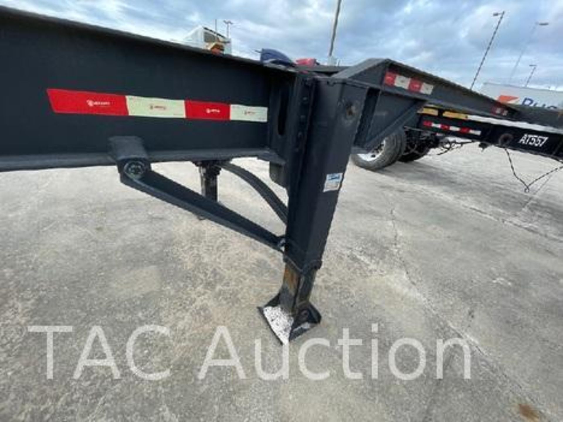 2023 ATRO 40ft Container Chassis - Image 17 of 45