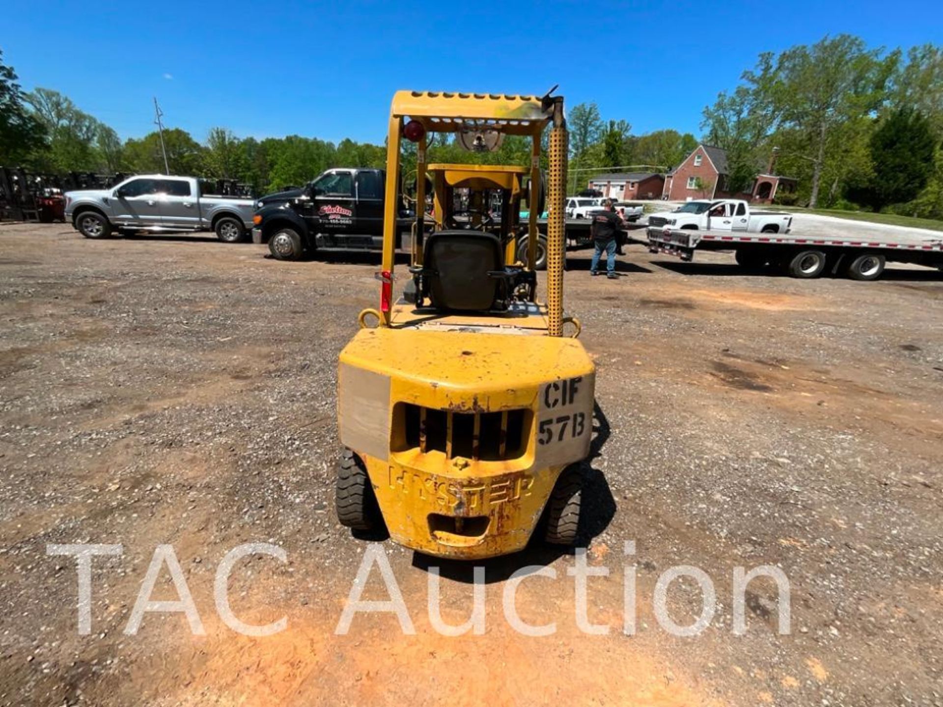 Hyster H40XL 4000lb Diesel Forklift - Image 4 of 23