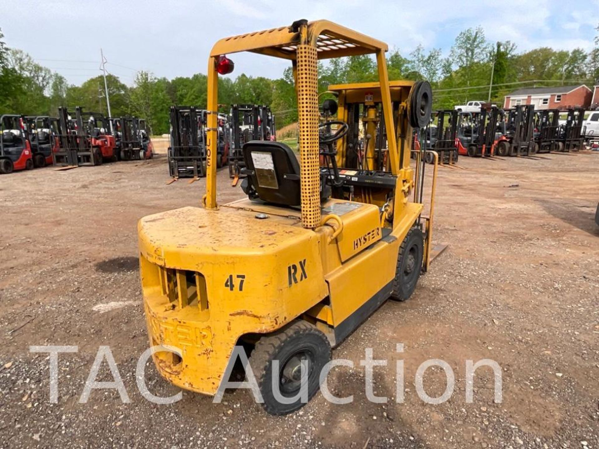 Hyster H40XLM 4000lb Diesel Forklift - Image 5 of 25