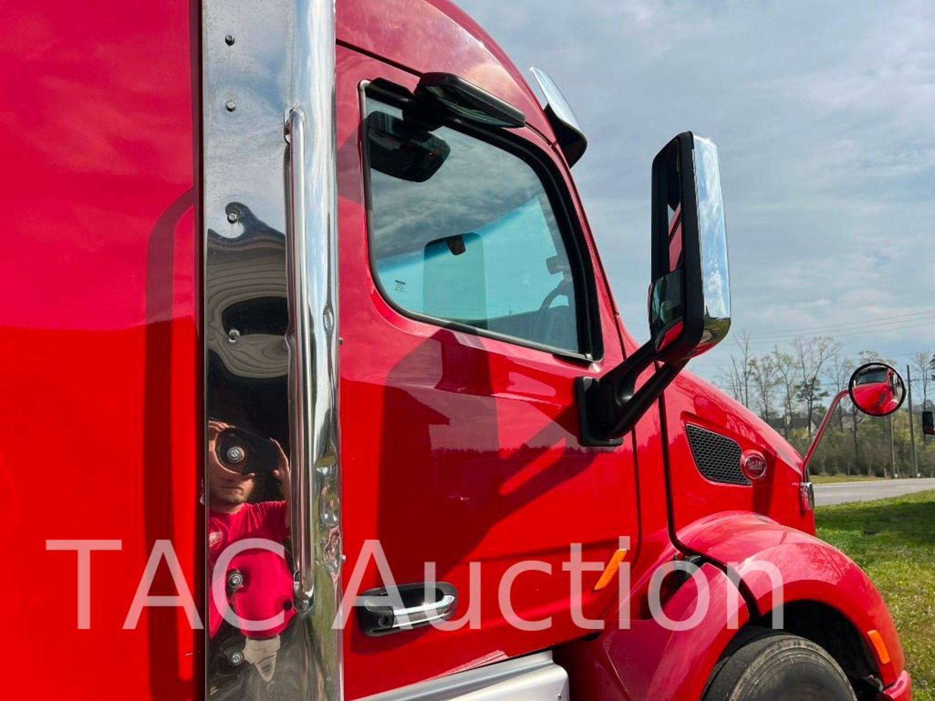 2018 Peterbilt 579 Sleeper Truck - Image 34 of 67