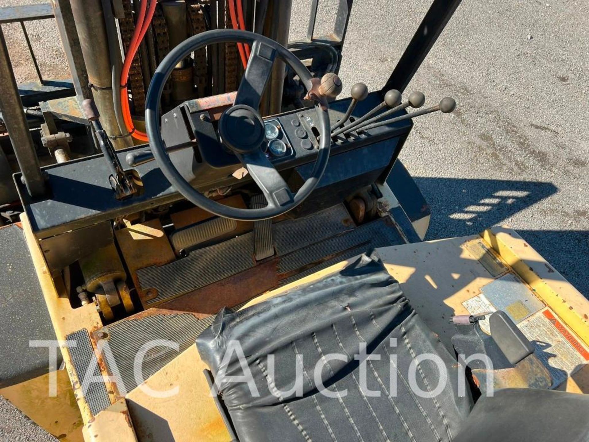 Yale GLP100MCNSBE008 Forklift - Image 13 of 43
