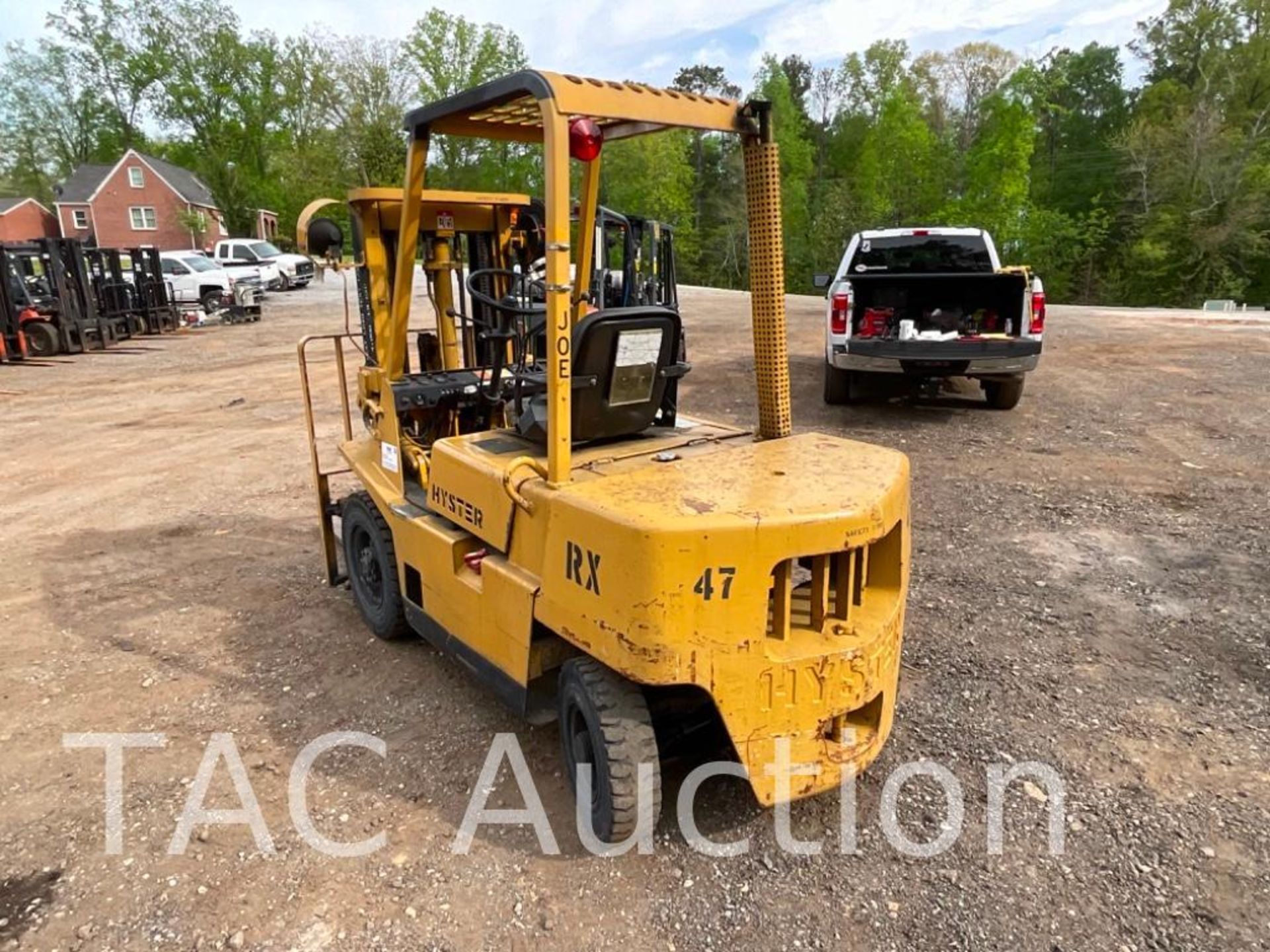 Hyster H40XLM 4000lb Diesel Forklift - Image 3 of 25