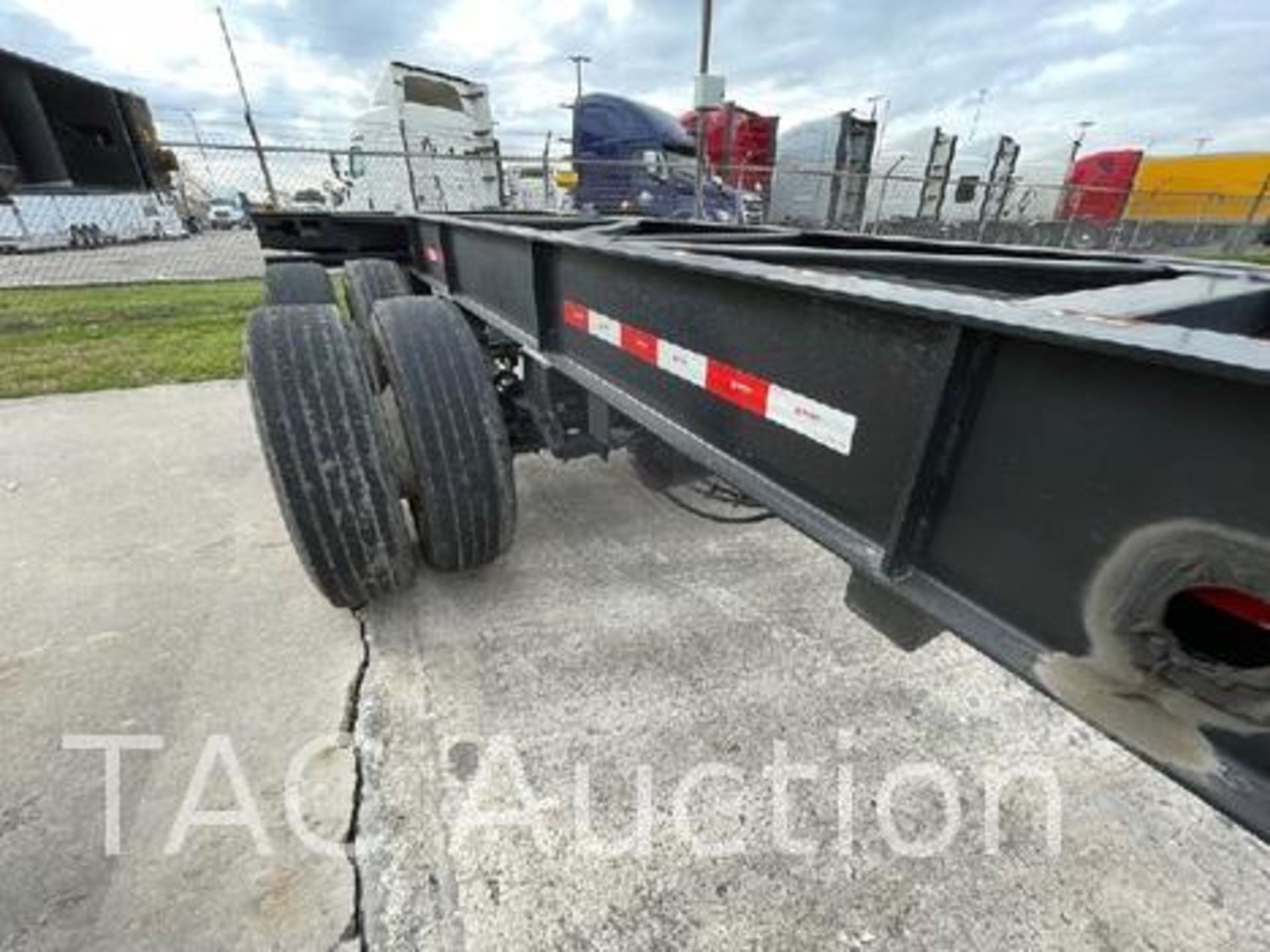 2023 ATRO 40ft Container Chassis - Image 13 of 53