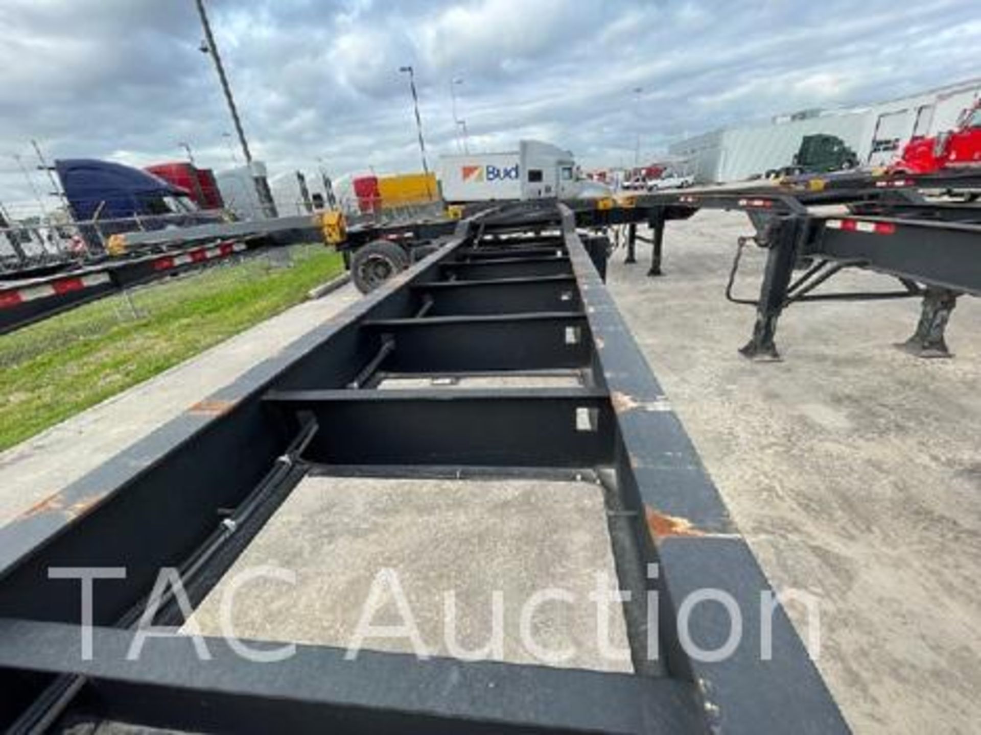 2023 ATRO 40ft Container Chassis - Image 2 of 45