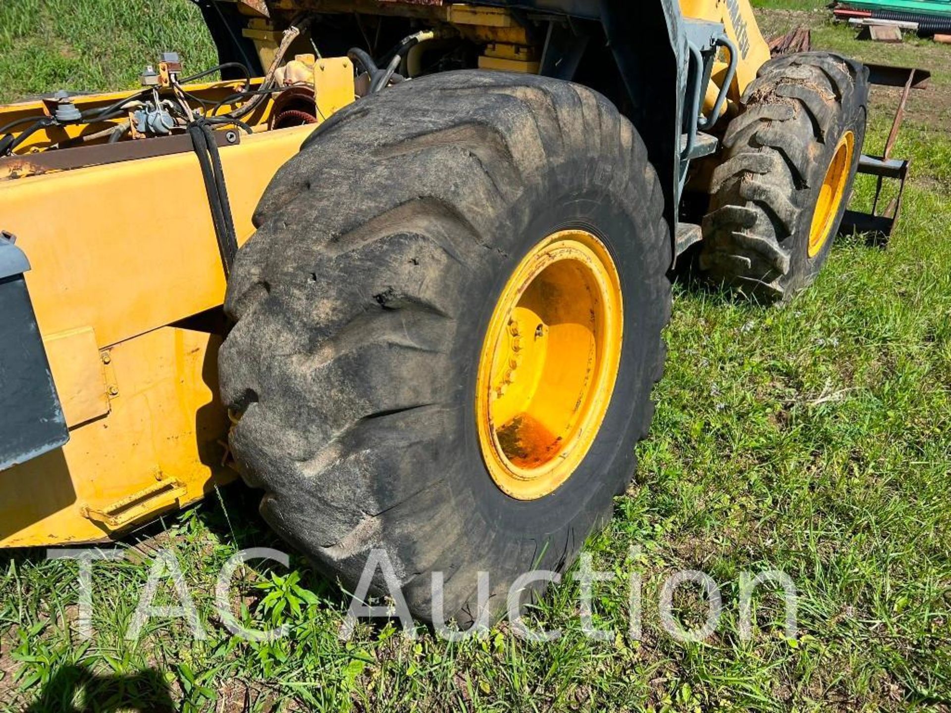 Komatsu WA320-3HC Wheel Loader - Image 43 of 48