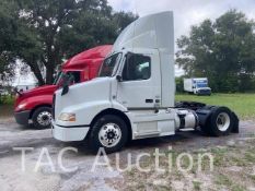 2015 Volvo VNL Day Cab